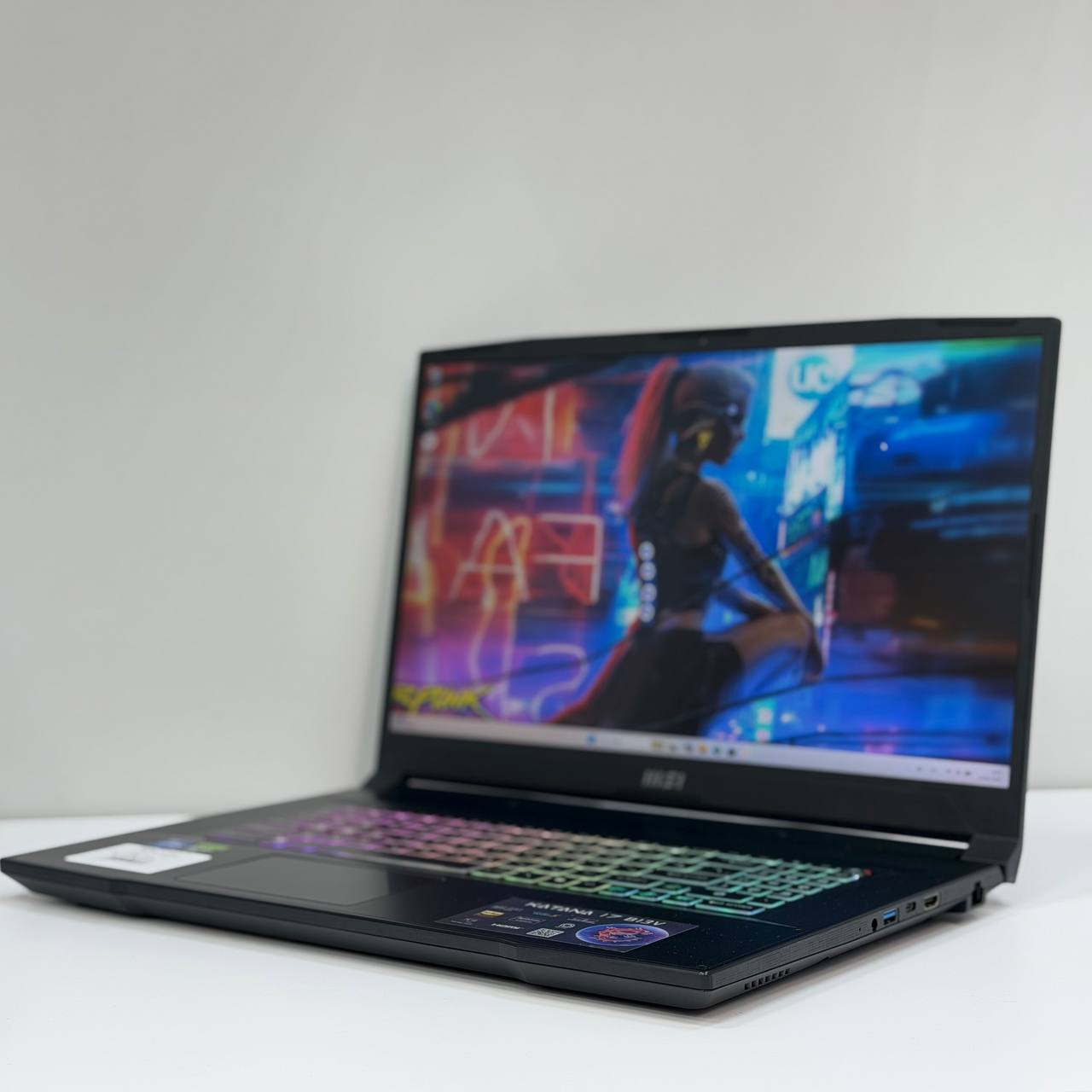 Ноутбук MSI Katana 17 B13VFK-1441XRU i5-13420H/RTX4060/16Gb DDR5/512Gb SSD