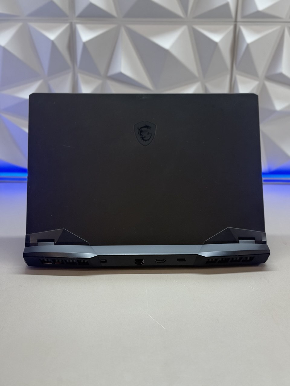 Ноутбук MSI GP66 Leopard 11UG-699XRU