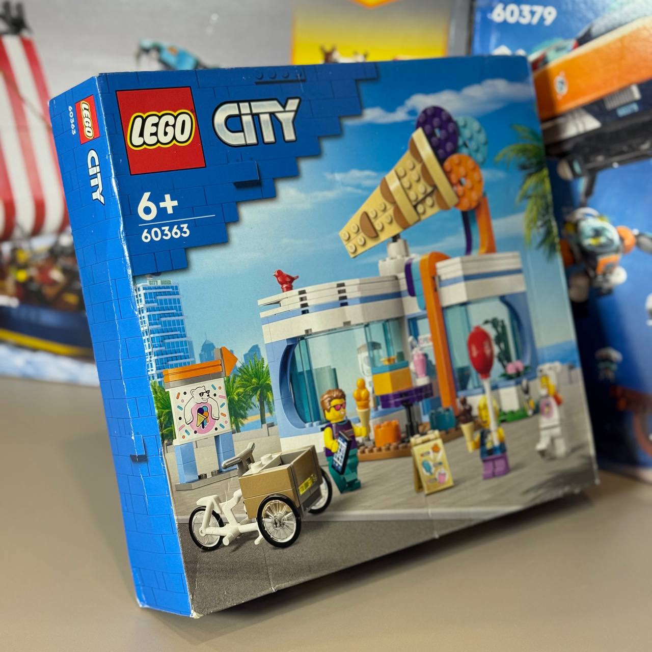 Конструктор Lego City Ice-Cream Shop 296, 6+, 60363