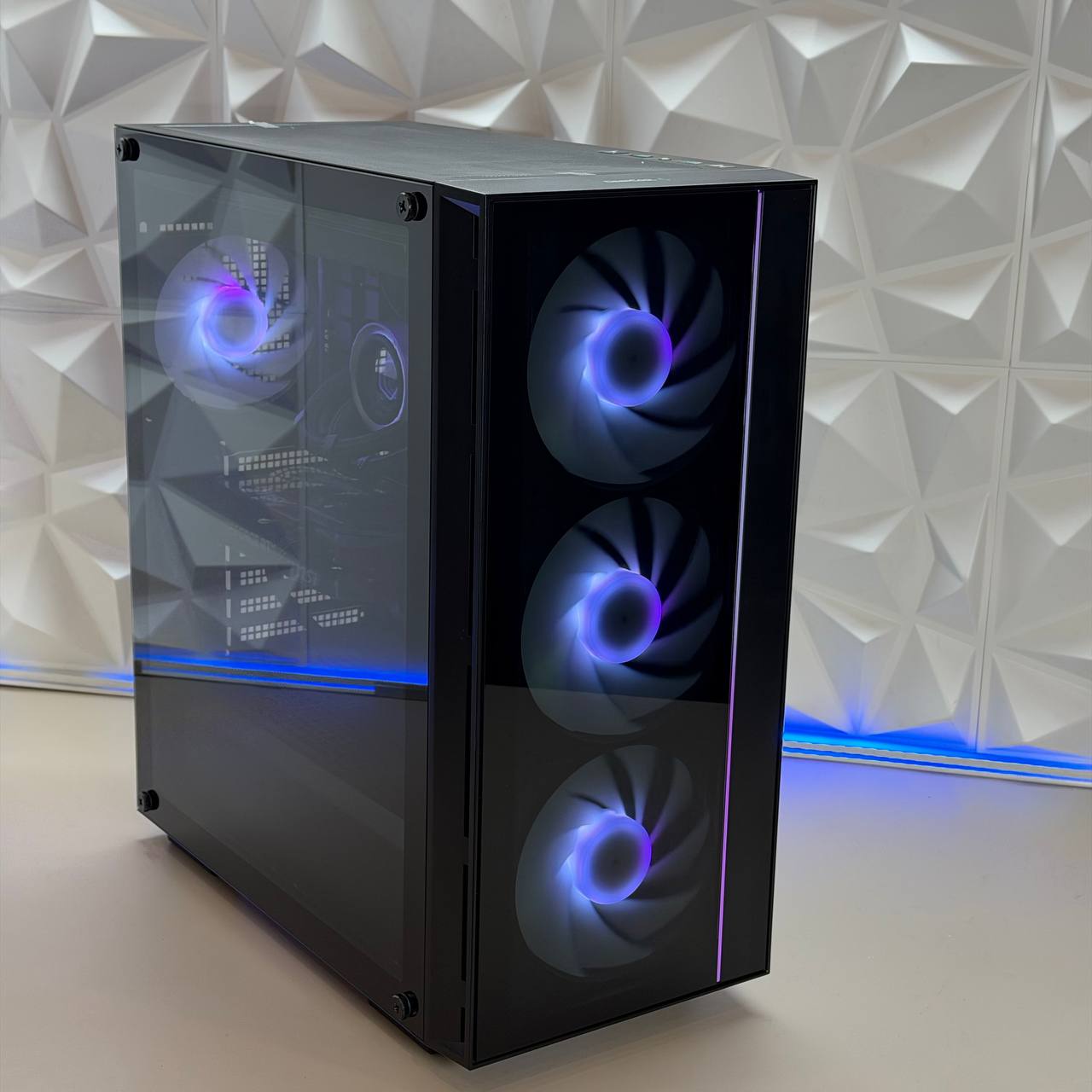 Системный блок AMD Ryzen 5 7500F 3.7GHz/RTX5060 8Gb/16Gb DDR5/1Tb SSD/650W