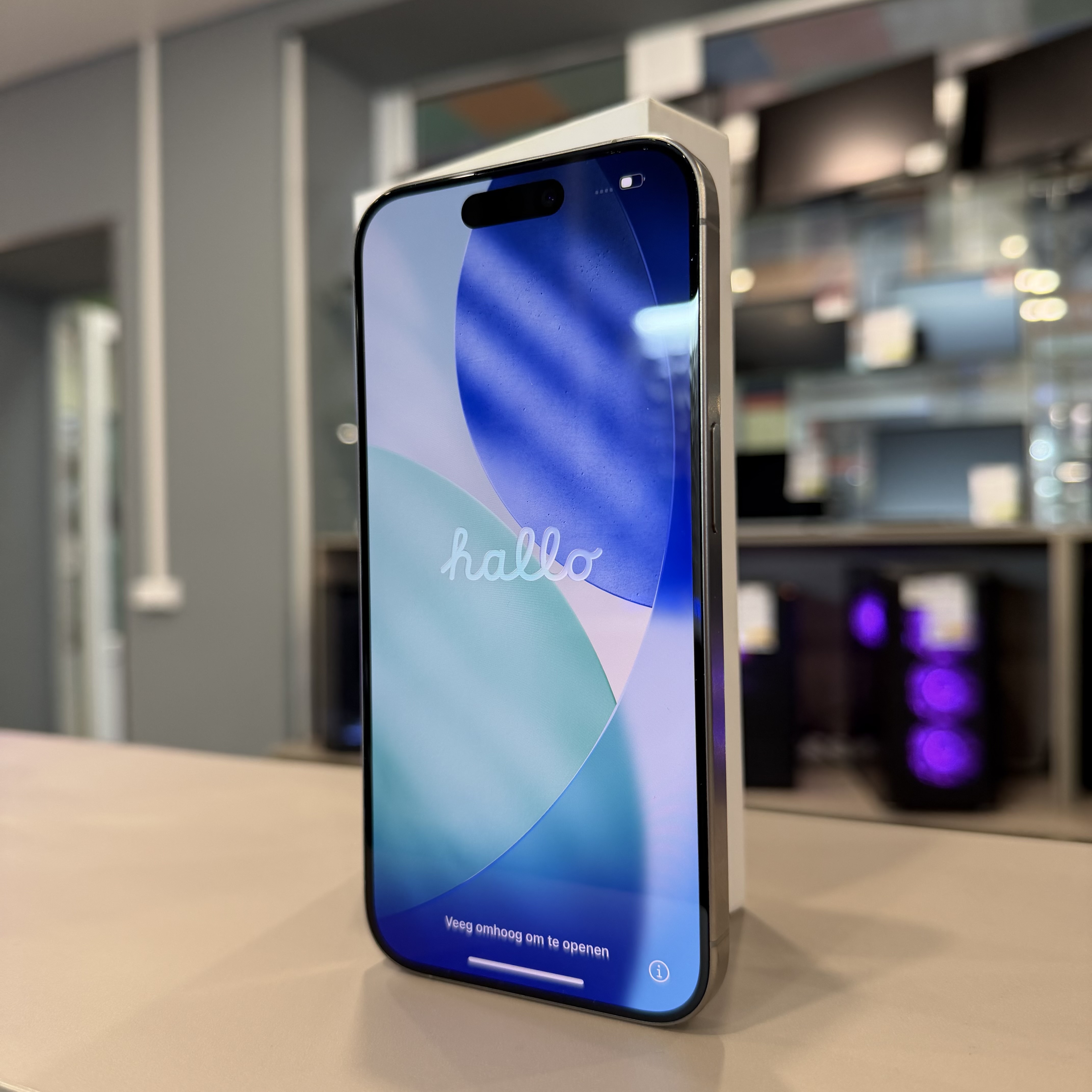 Apple iPhone 15 Pro 128Gb Natural Titanium 88%