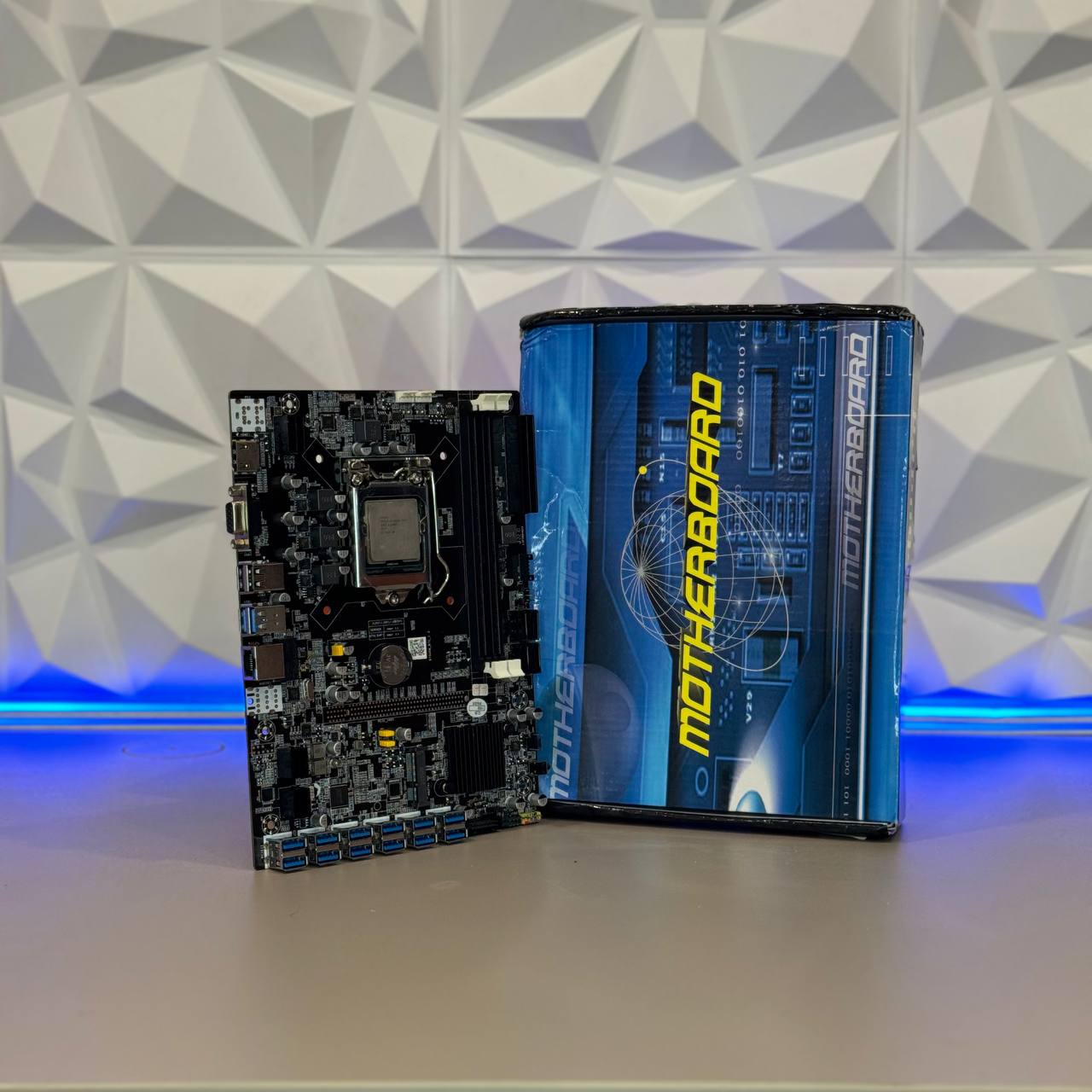 Материнская плата для майнинга B75 с процессором под 12 карт