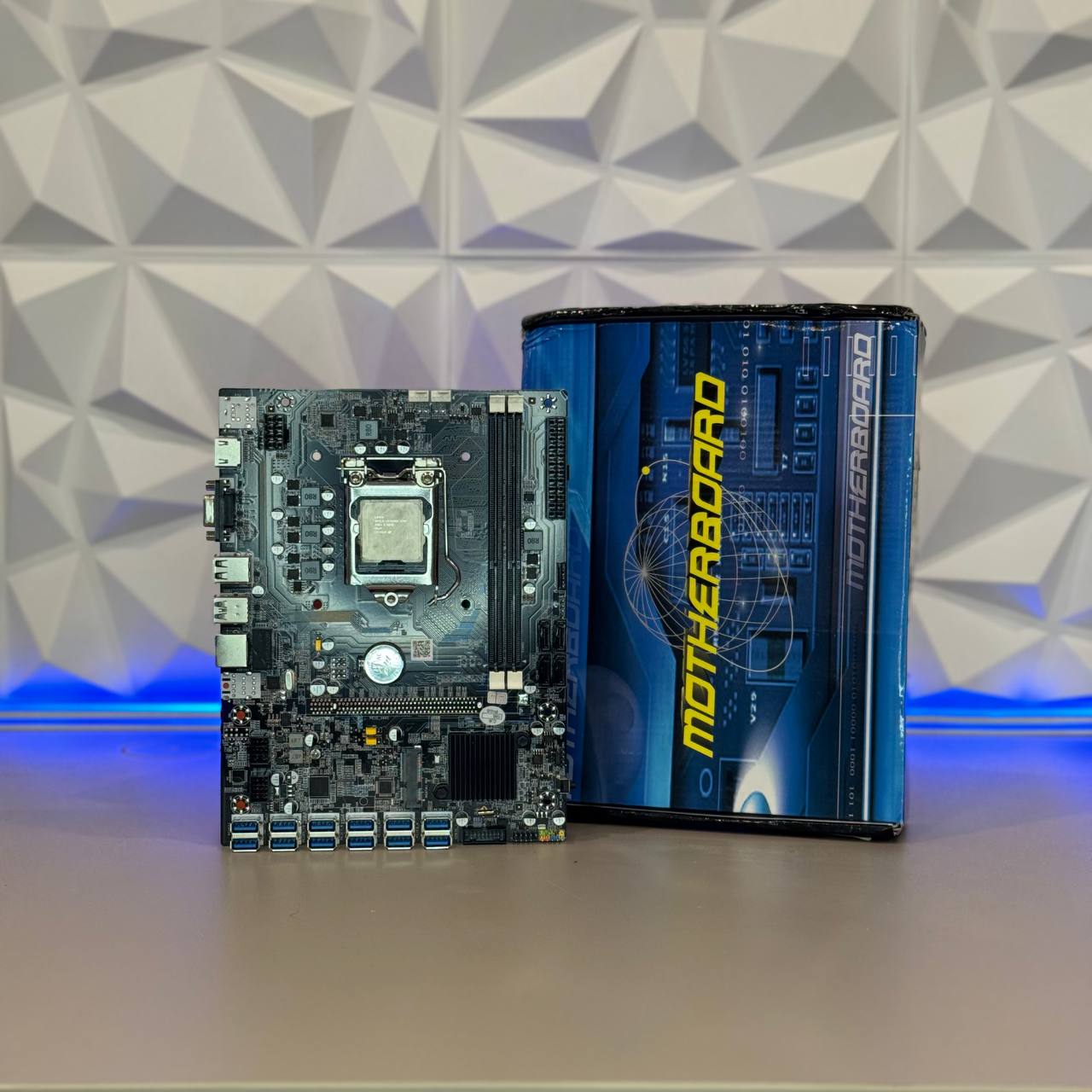 Материнская плата для майнинга B75 с процессором под 12 карт