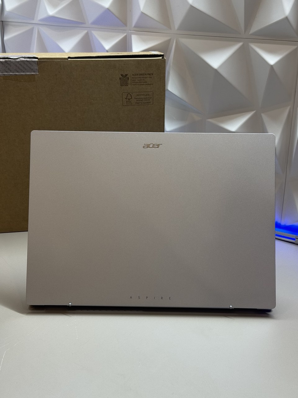 Ноутбук Acer Aspire 3 A314-42P-R3RD Ryzen 7 5700U/8Gb/SSD1Tb/14"/IPS/WUXGA/noOS/silver