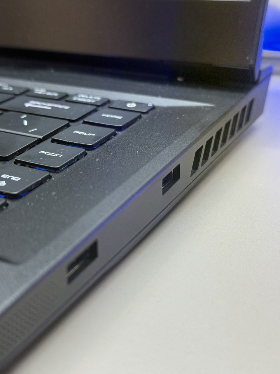 Ноутбук MSI GP66 Leopard 11UG-699XRU