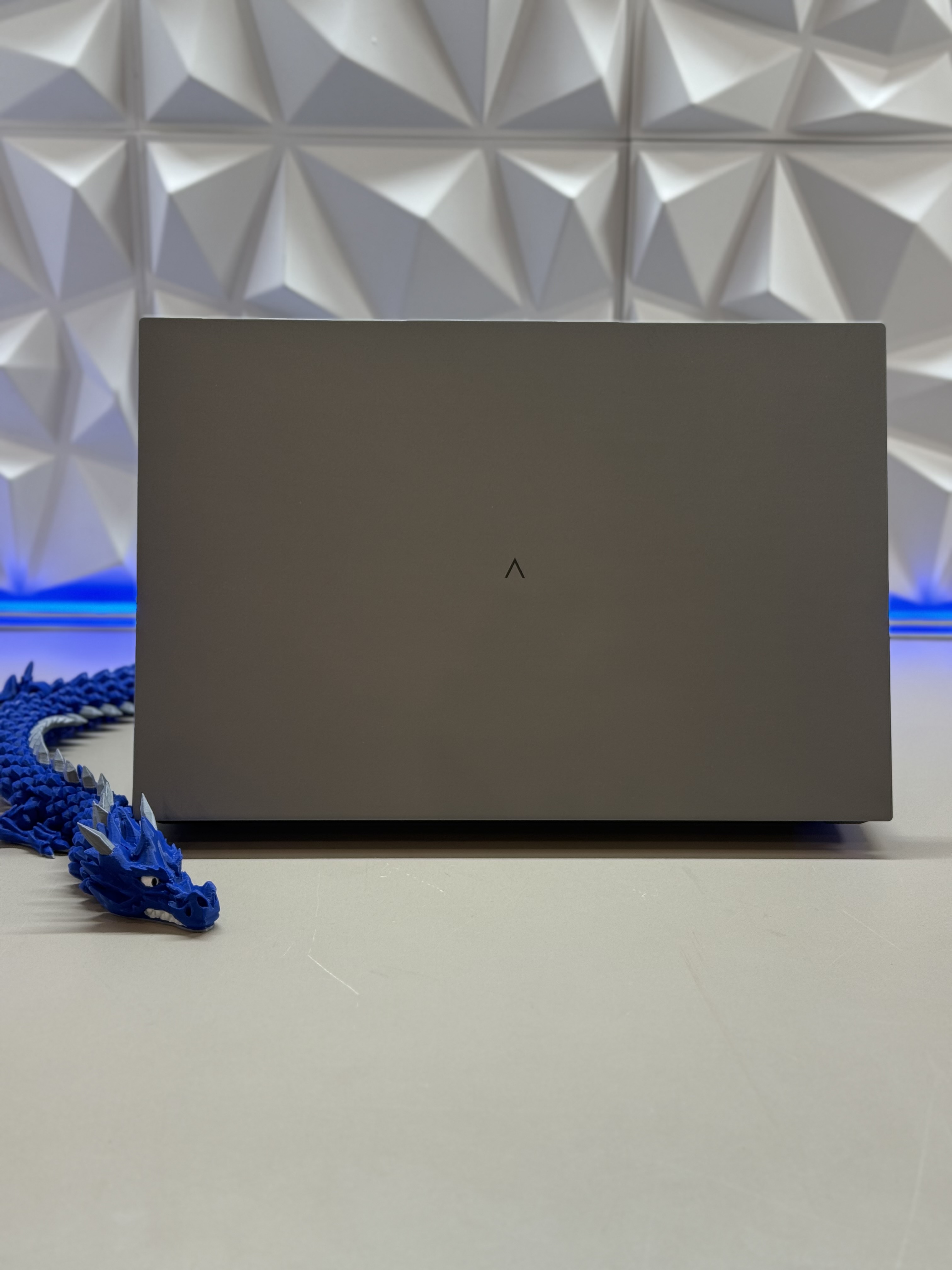 Ноутбук Digma Pro Fortis M i7 1255U/16Gb/SSD512Gb/15.6"/IPS/FHD/W11Pro/grey/4250mAh