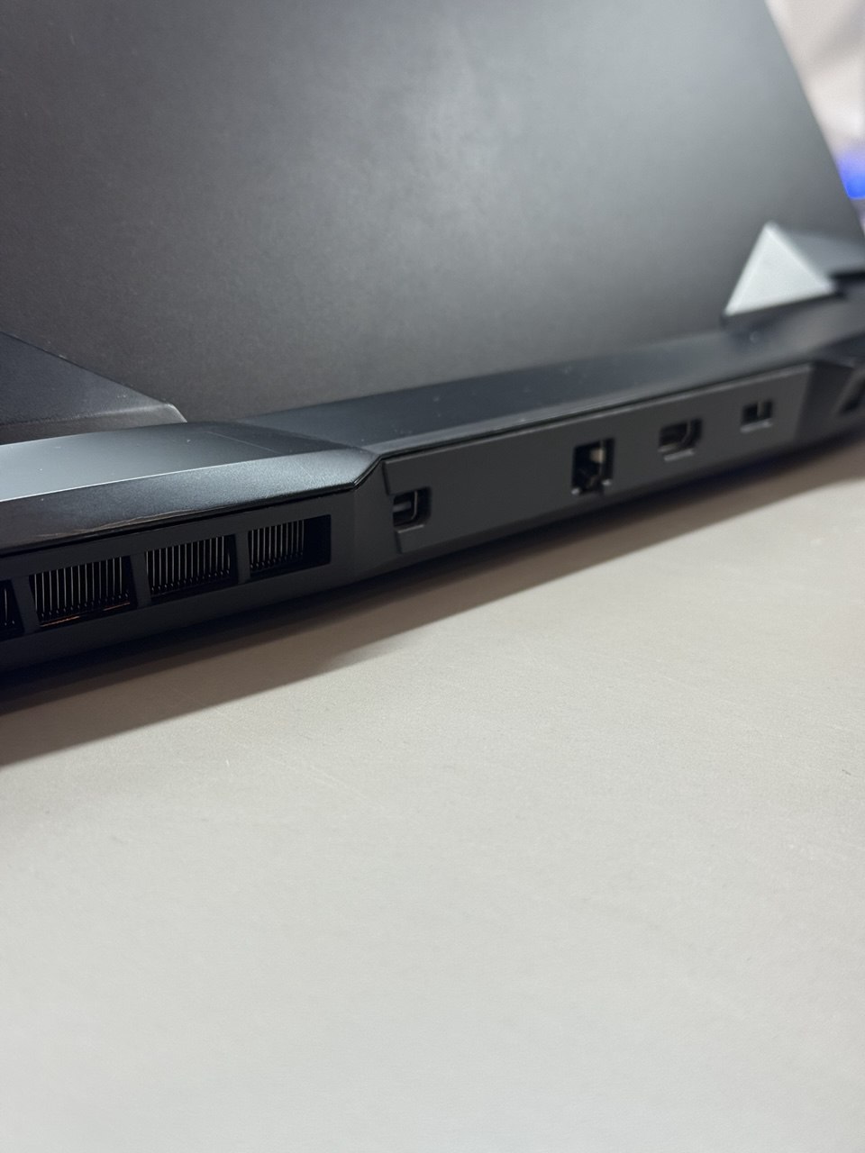 Ноутбук MSI GP66 Leopard 11UG-699XRU