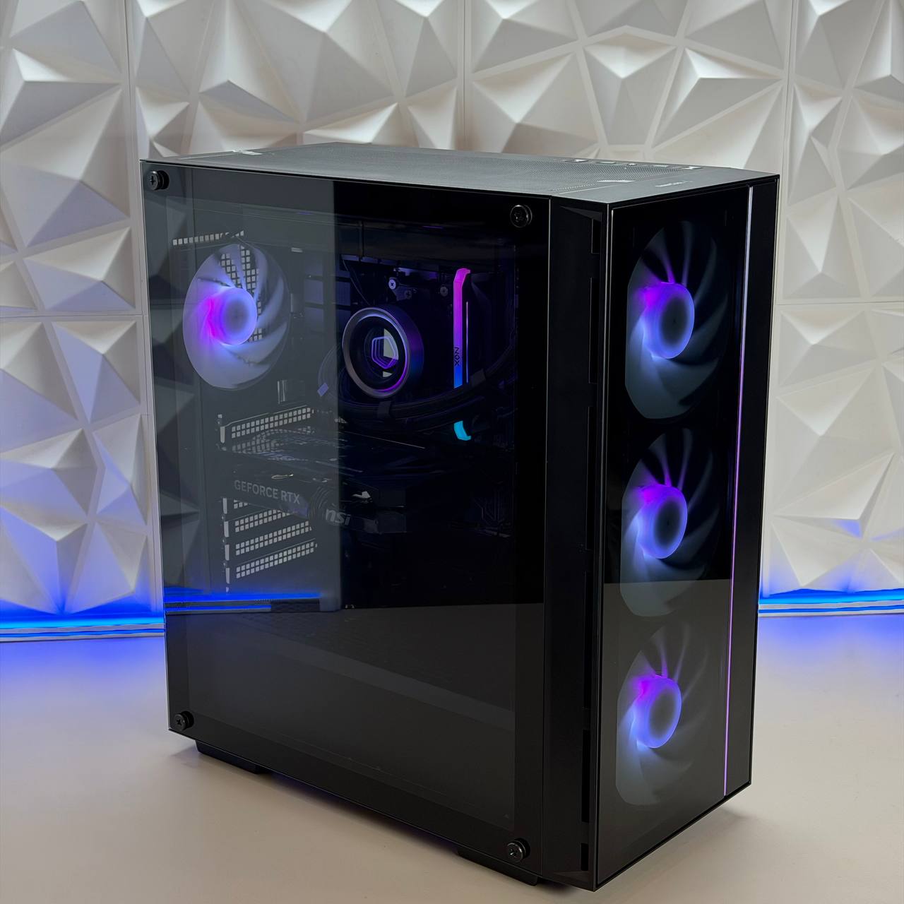 Системный блок AMD Ryzen 5 7500F 3.7GHz/RTX5060 8Gb/16Gb DDR5/1Tb SSD/650W