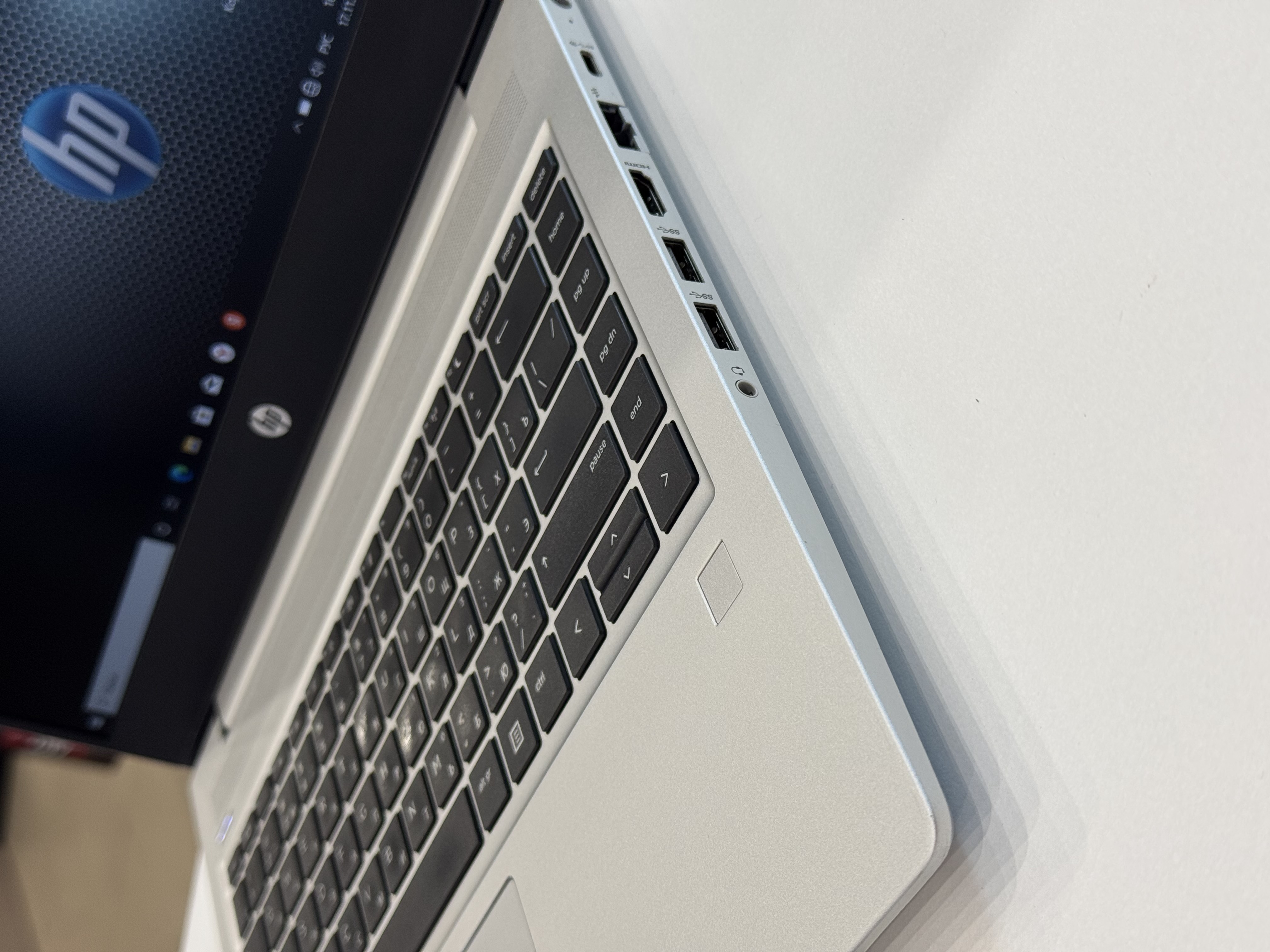 Ноутбук HP ProBook 445 G7 AMD Ryzen 3 4300U/8Gb DDR4/256Gb SSD/Radeon Graphics/14"