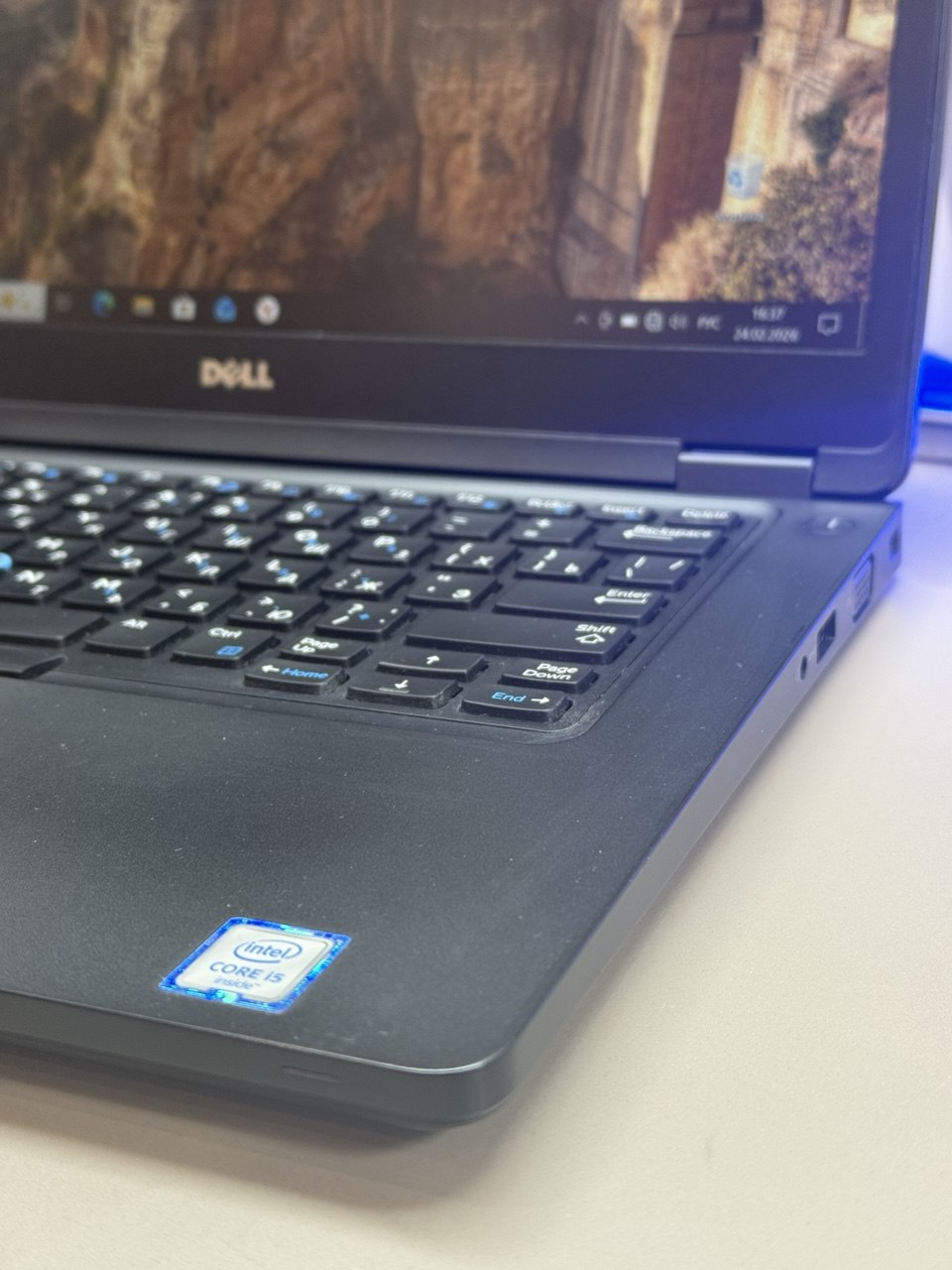 Ноутбук Dell Latitude 5480 i5-6200U/16Gb DDR4/256Gb SSD/IHD 520/14"