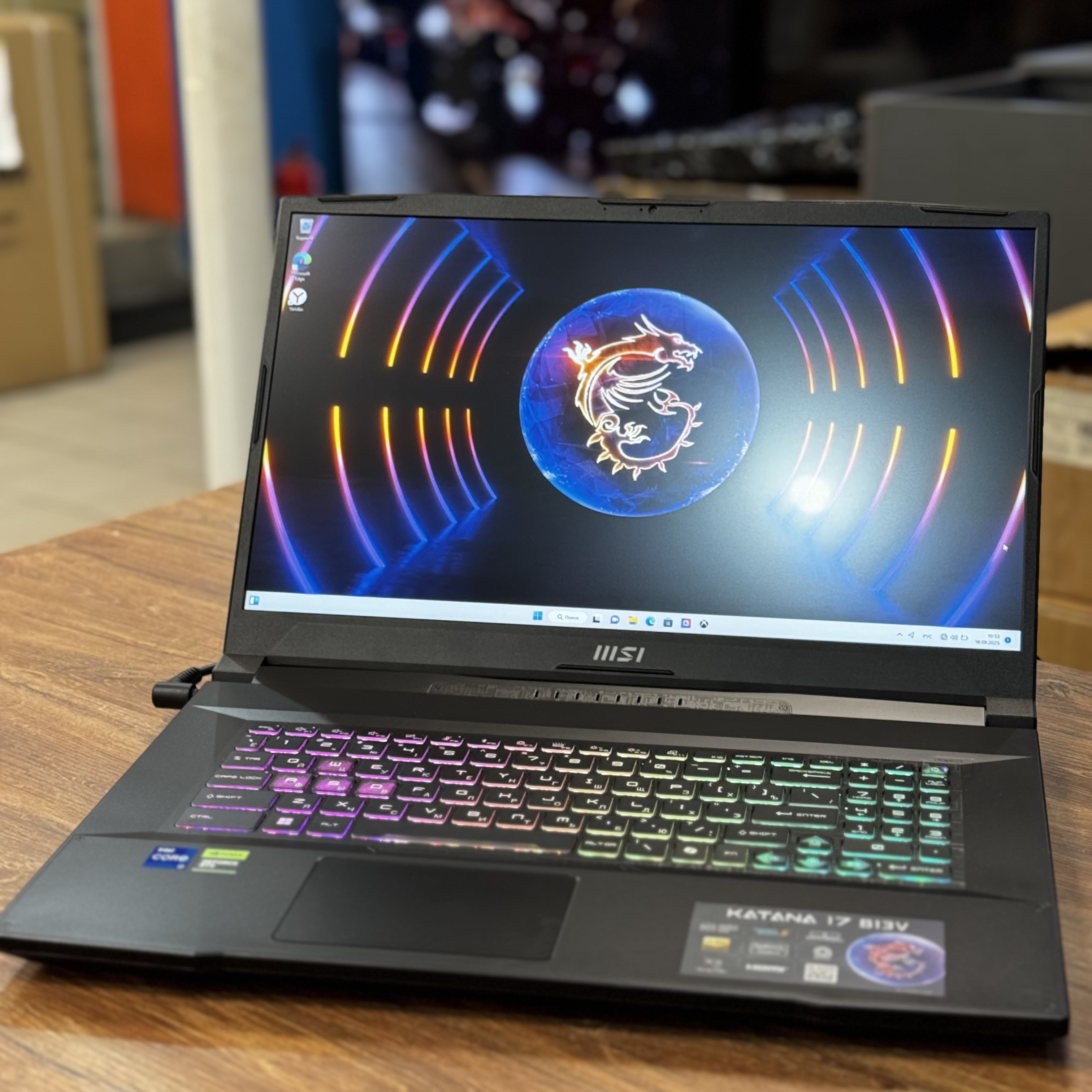 Ноутбук MSI Katana 17 B13VFK-1441XRU i5-13420H/RTX4060/16Gb DDR5/512Gb SSD