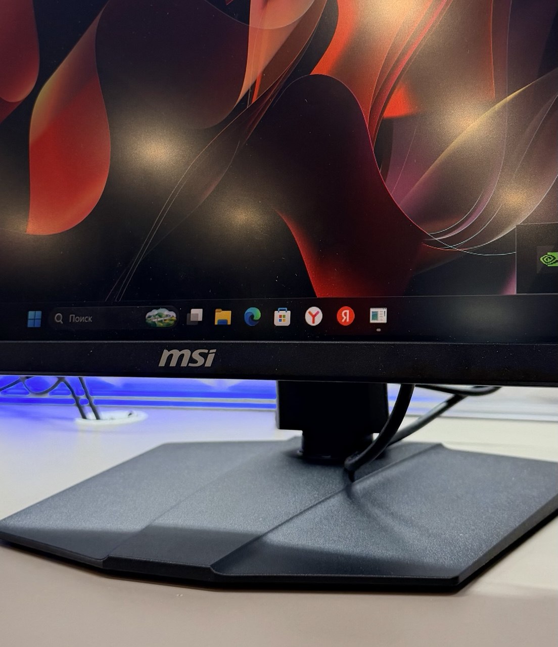 Монитор MSI MAG 322URDF E16 31.5", 3840x2160 160 Гц