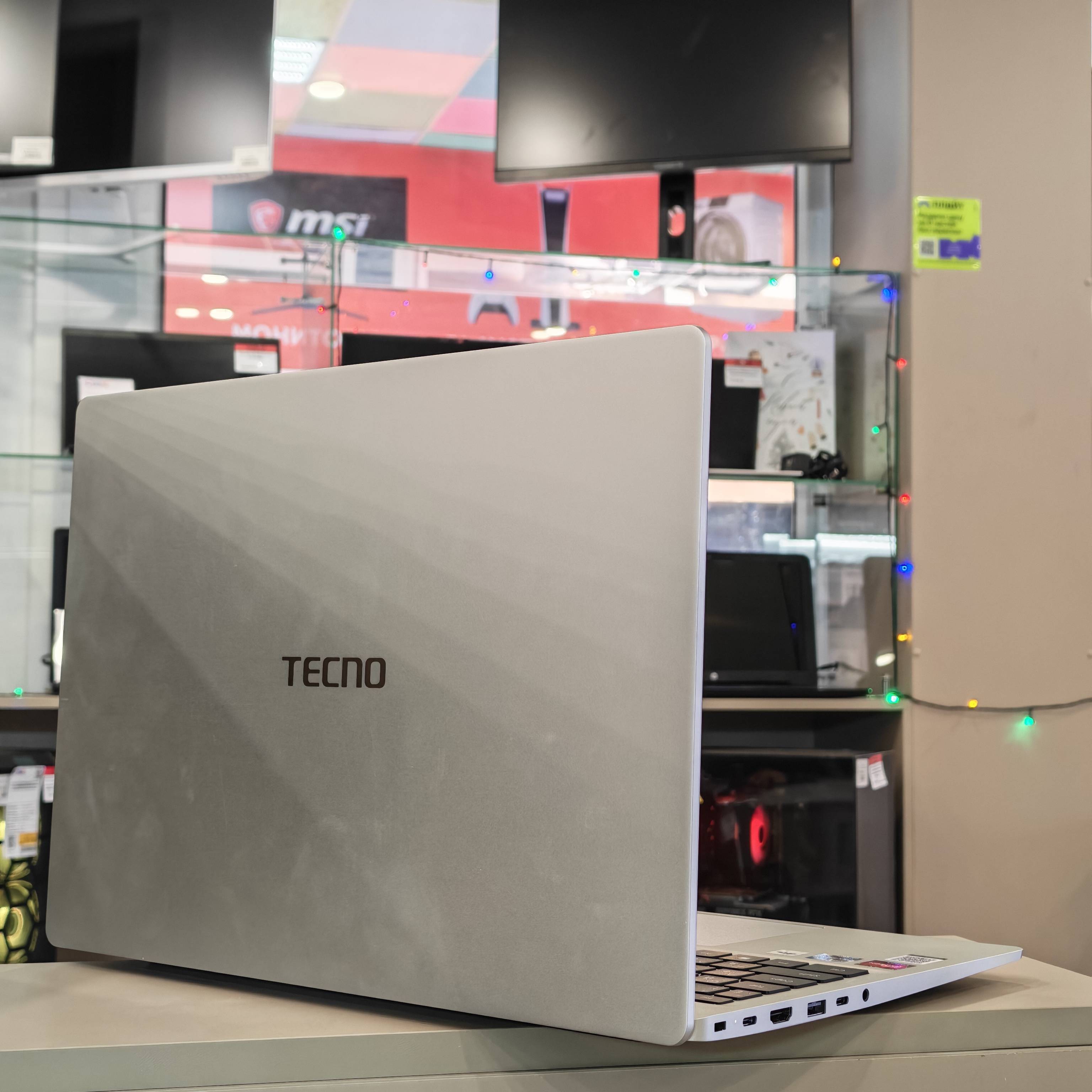 Ноутбук Tecno K16SDA R5-5625U/16Gb/512Gb SSD