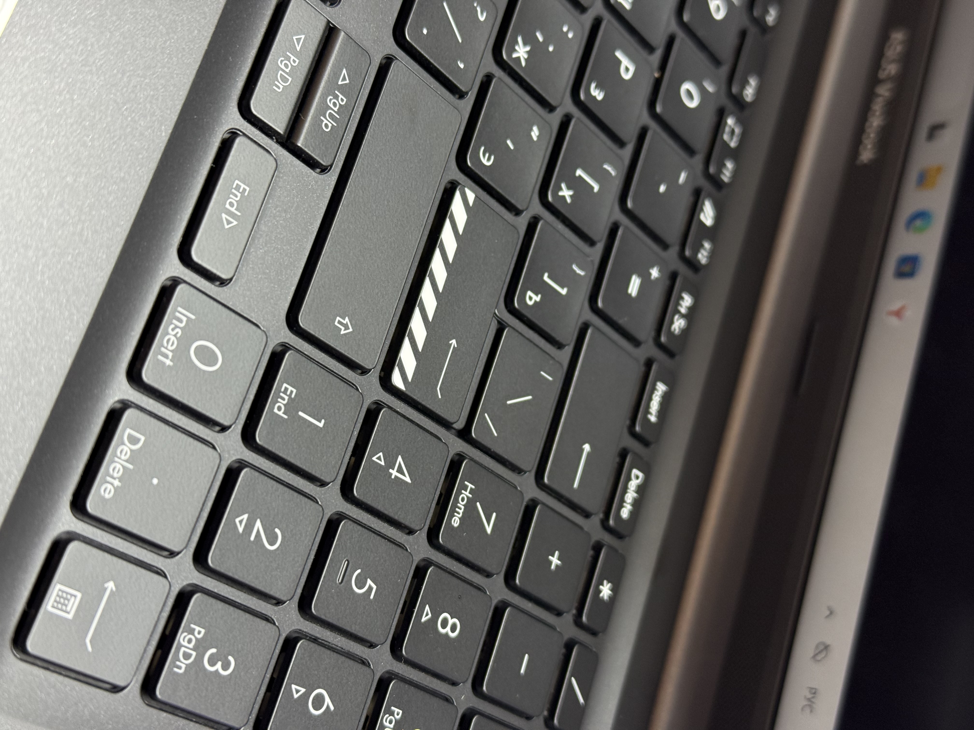 Ноутбук Asus VivoBook X1605VA-MB915 i5 13500H/32Gb/SSD 512Gb/16"/IPS/WUXGA/noOS/black