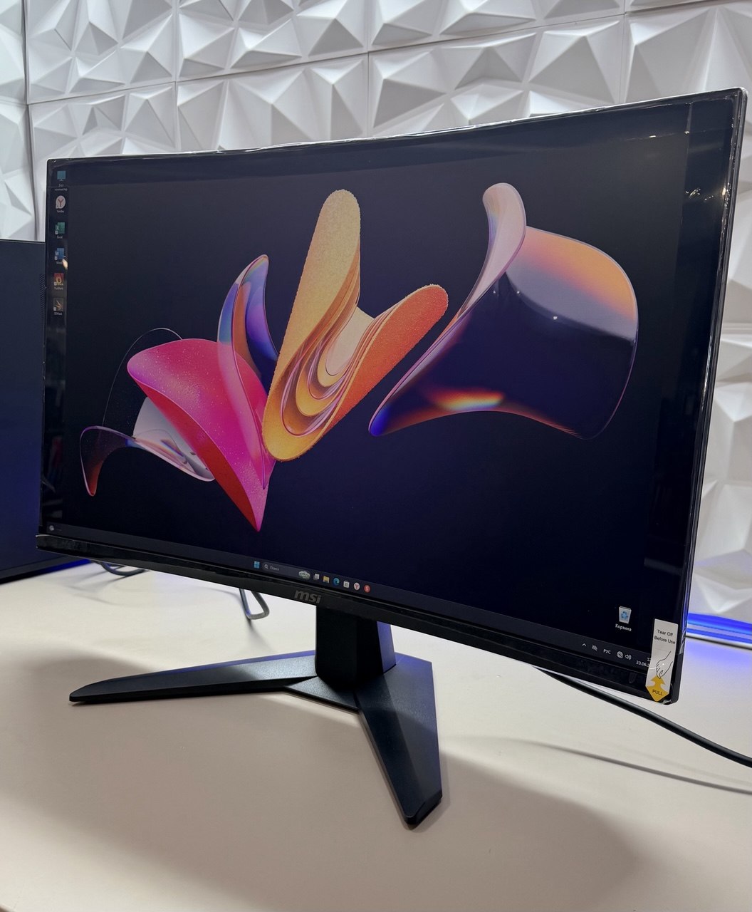 Монитор MSI MAG 27CQ6F 27", 2560x1440 180 Гц