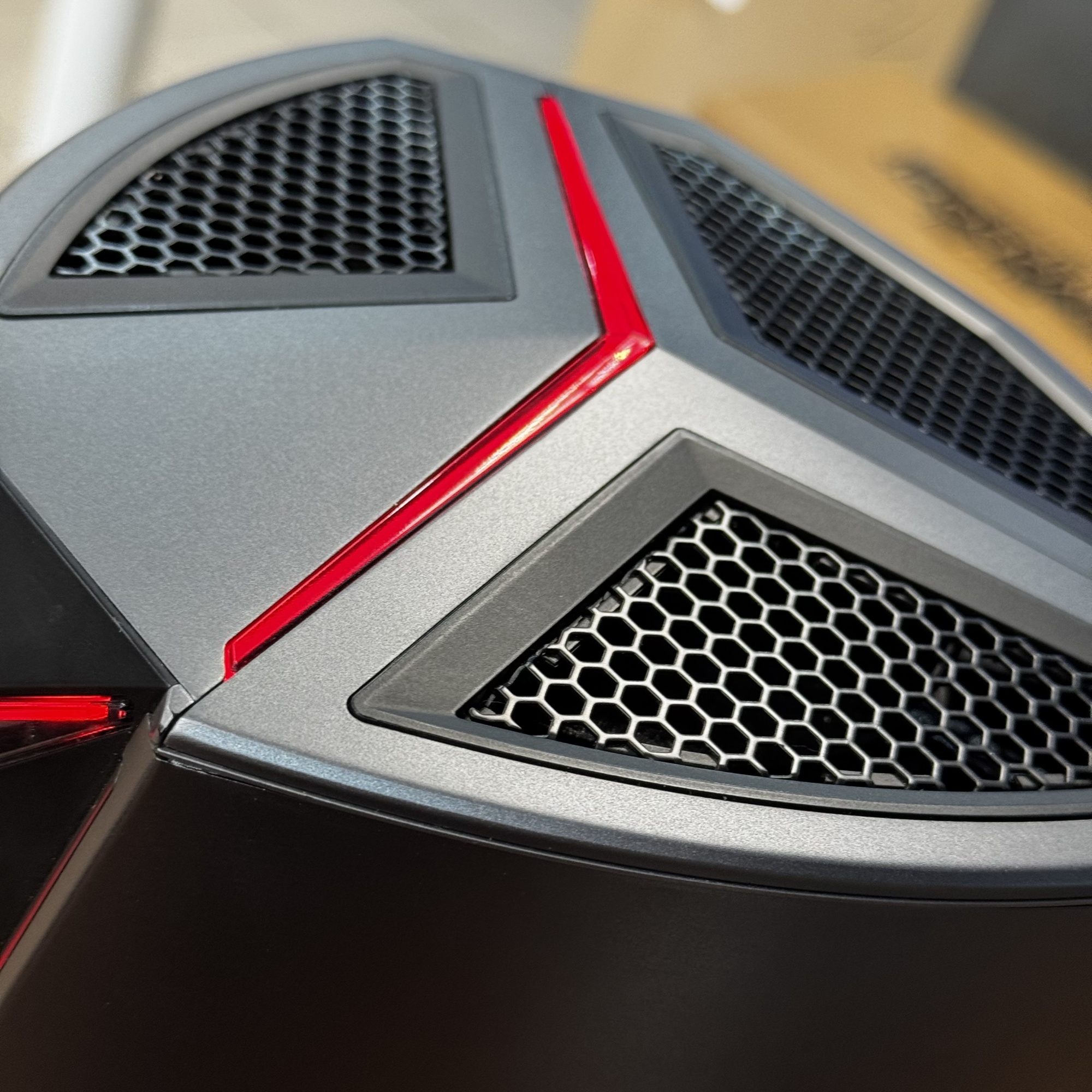 Системный блок MSI Vortex G65 6QF(SLI)-015RU Системный блок MSI Vortex G65 6QF(SLI)-015RU