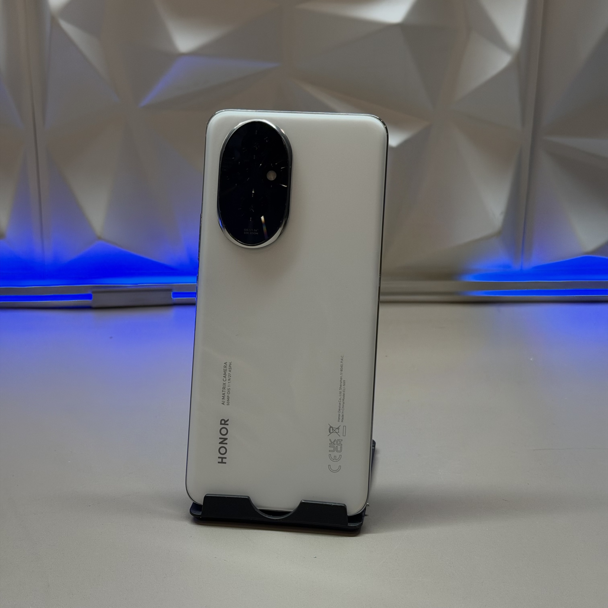 Honor 200 12/256Gb Белый