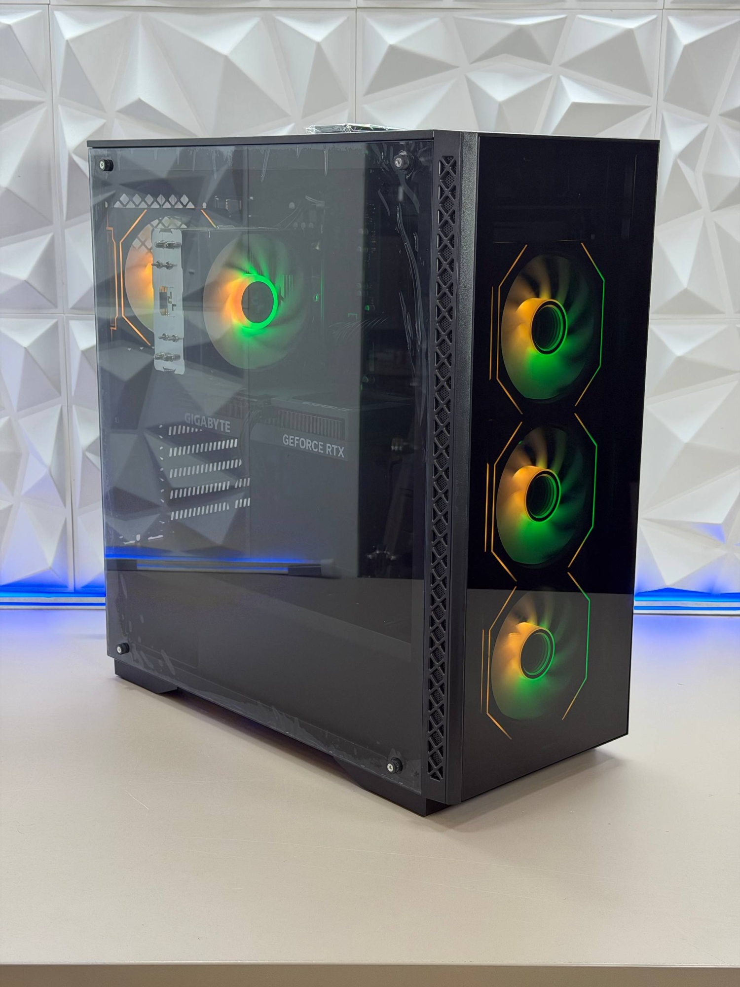 Игровой ПК R7 5700X/RTX4060Ti 8Gb/16Gb DDR4/512Gb SSD/700W