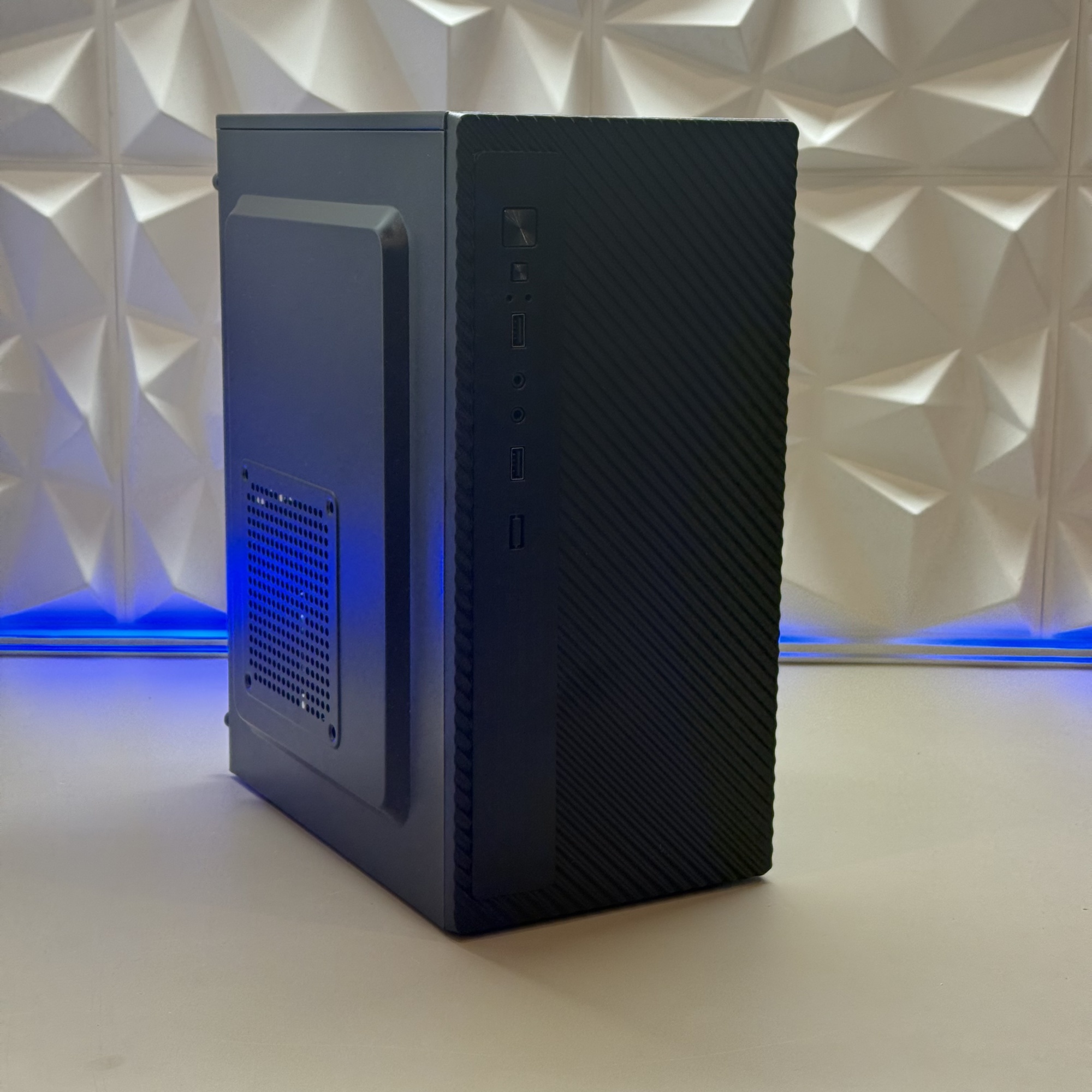 Системный блок Intel Core i5-7400 3.0GHz/16Gb DDR4/Intel HD/240Gb SSD/500W