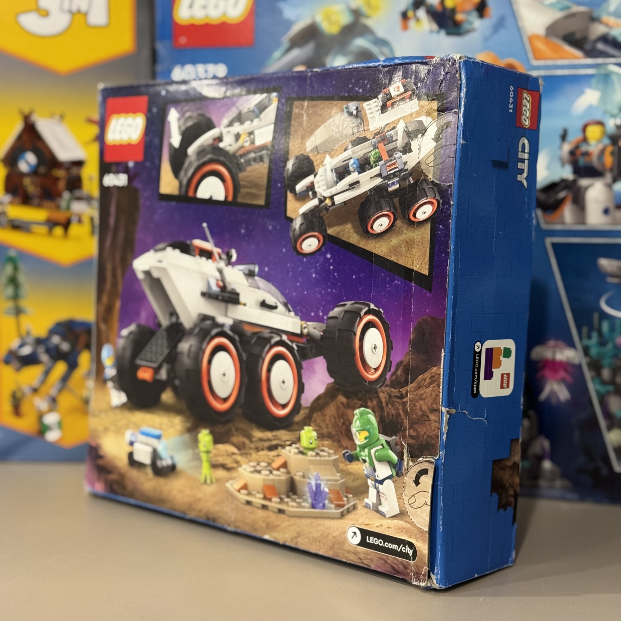 Конструктор Lego City Weltraum Space Explorer Rover and Alien Life, 60431