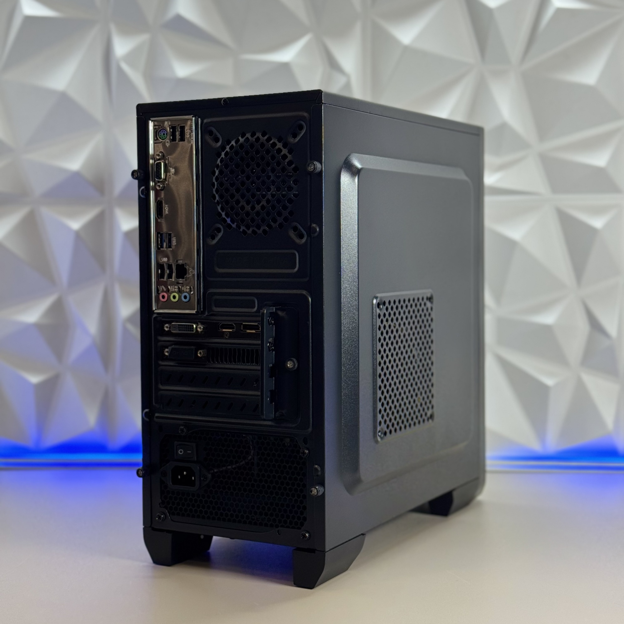 Системный блок Intel Core i3-10105F 3.7GHzX4/8Gb DDR4/GTX 1060 6Gb/256Gb SSD/1Tb HDD/500W