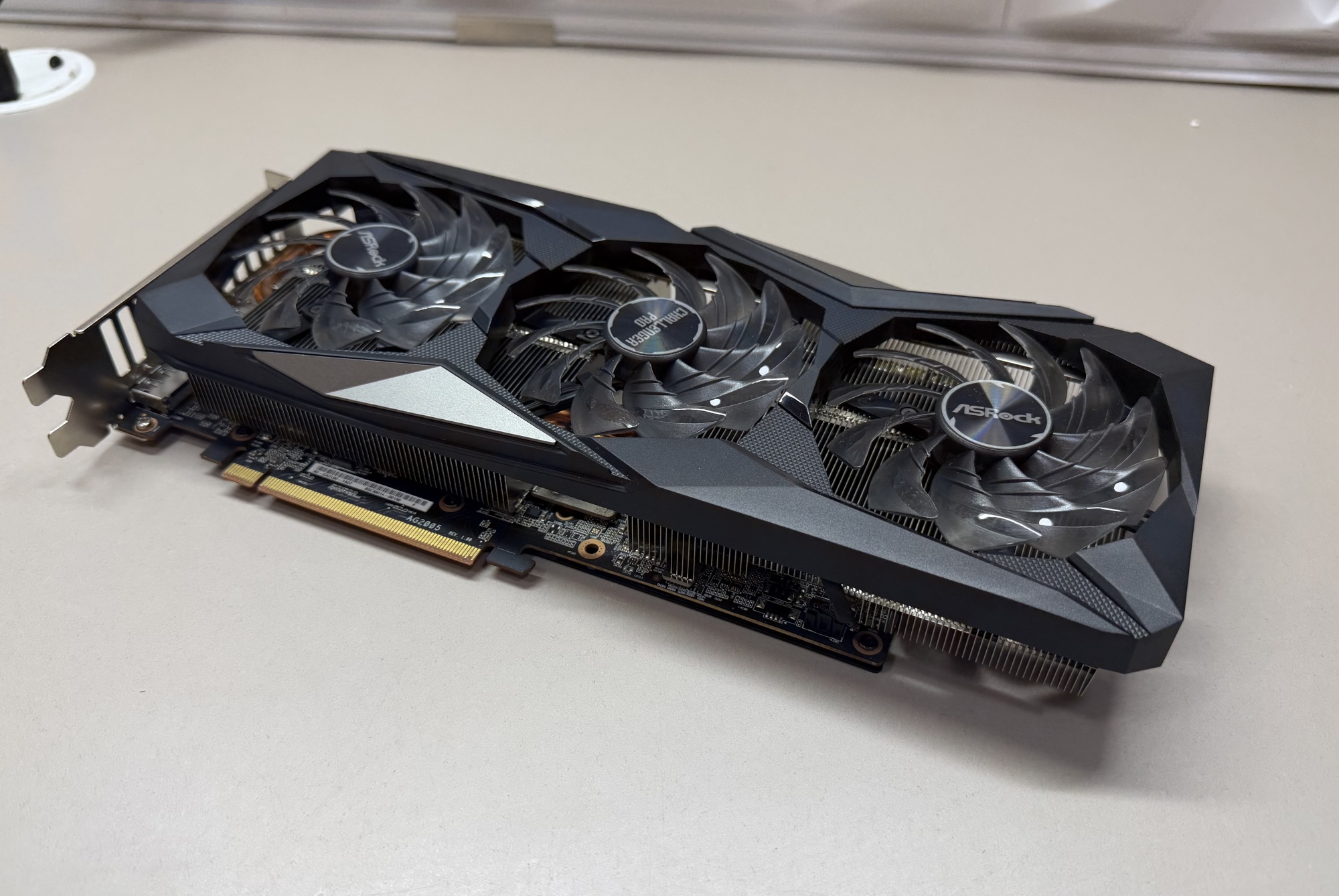 Видеокарта ASRock AMD Radeon RX 6700 XT Challenger D OC 12Gb