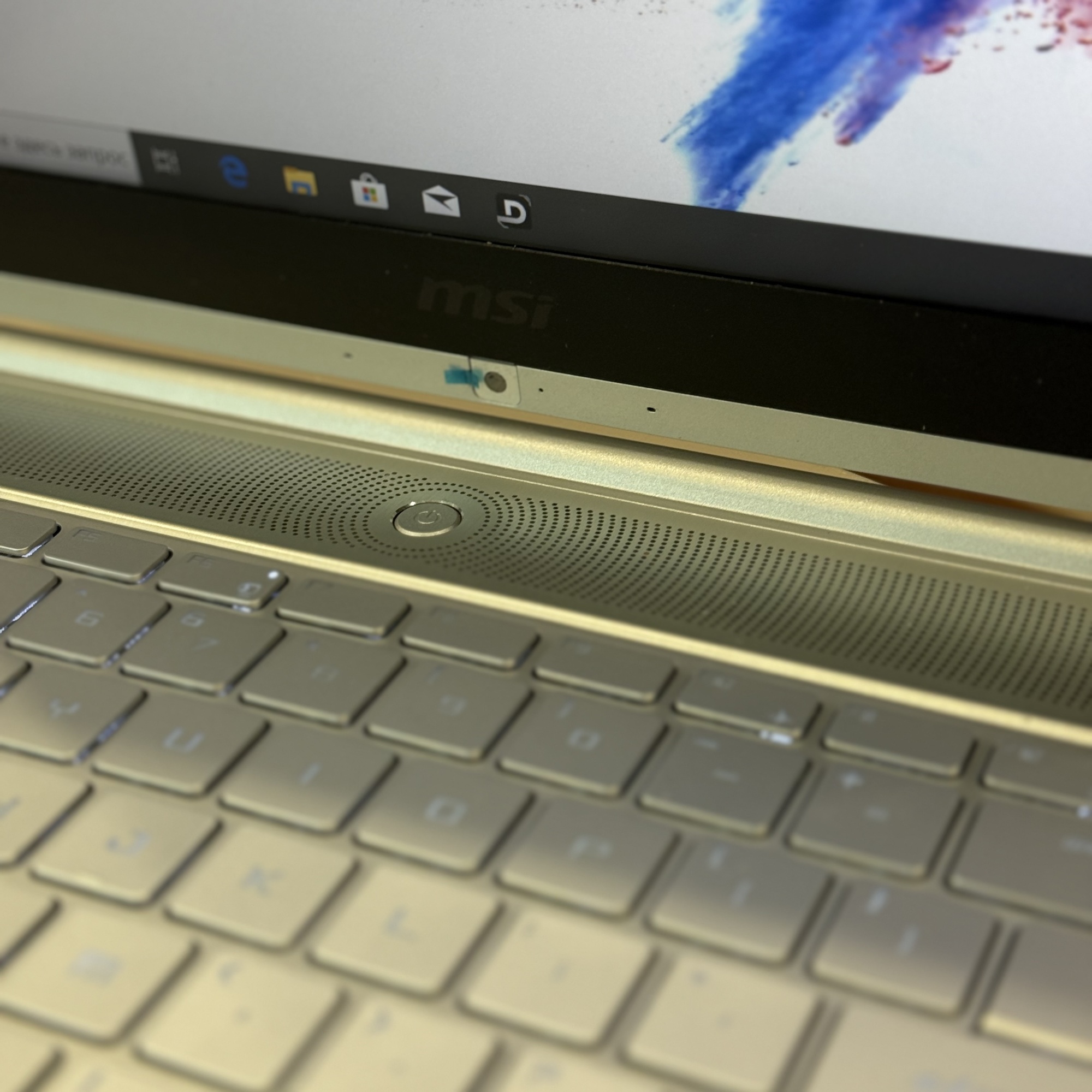 Ноутбук MSI Modern PS42 8Ra