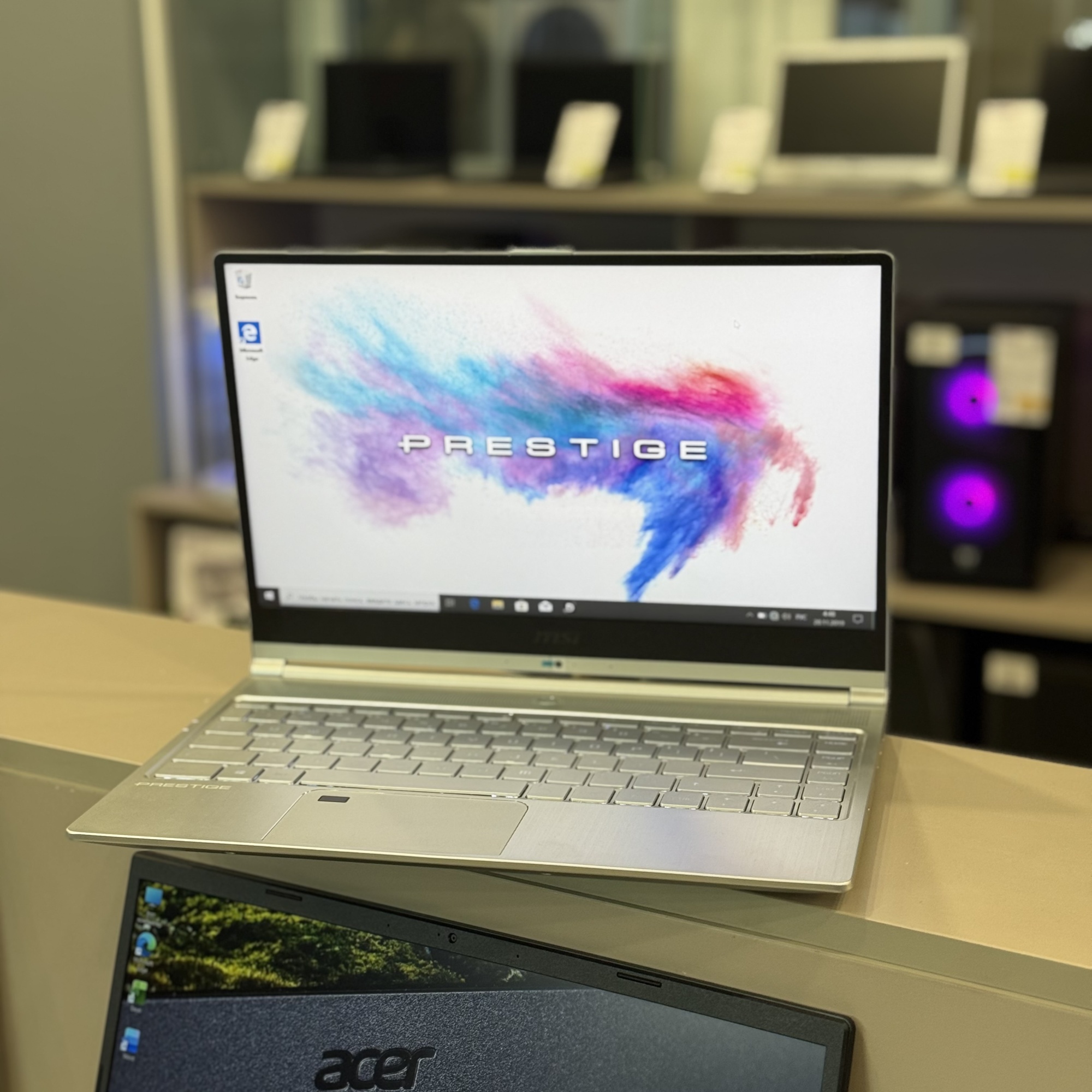 Ноутбук MSI Modern PS42 8Ra