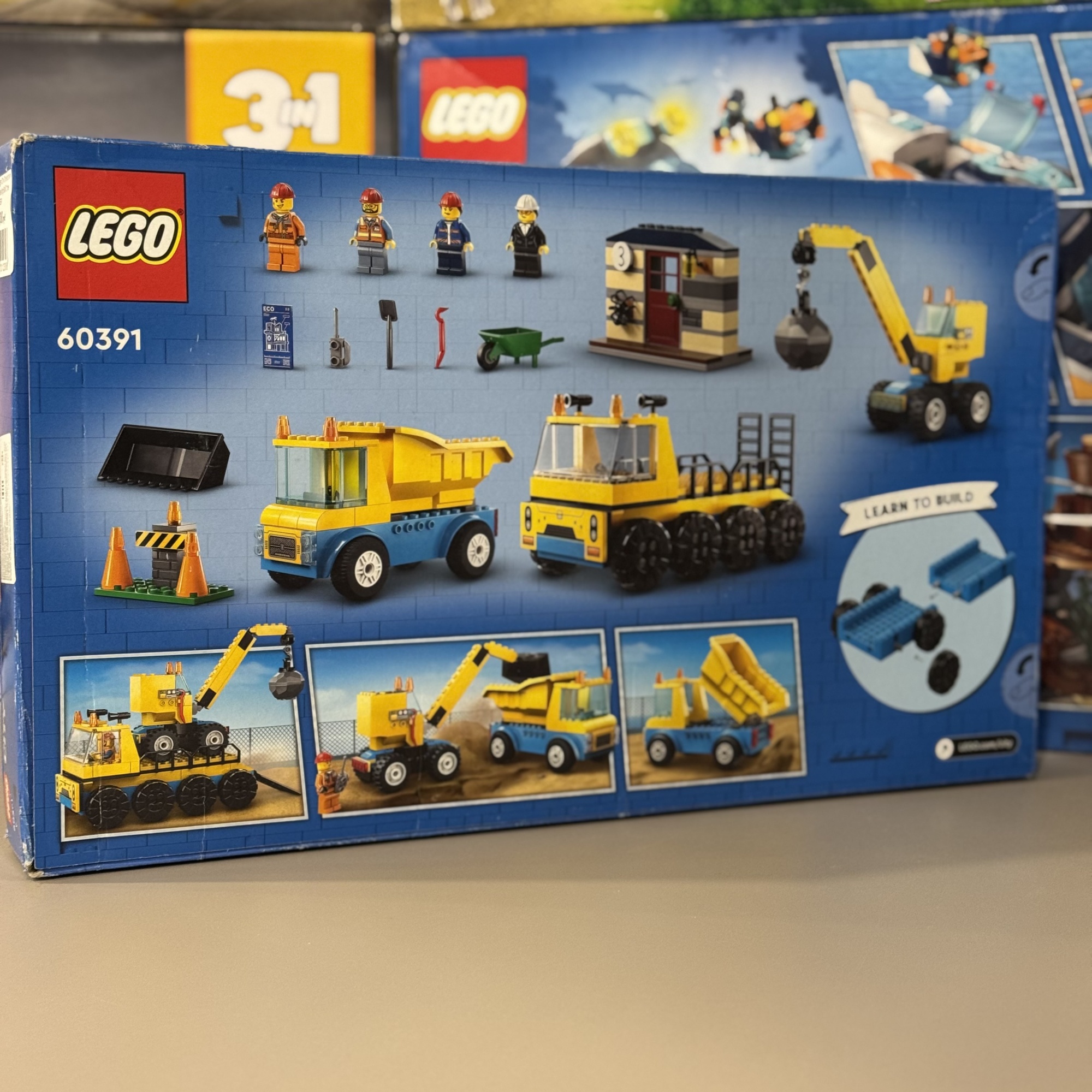 Конструктор Lego City Construction Trucks and Wrecking Ball Crane, 60391