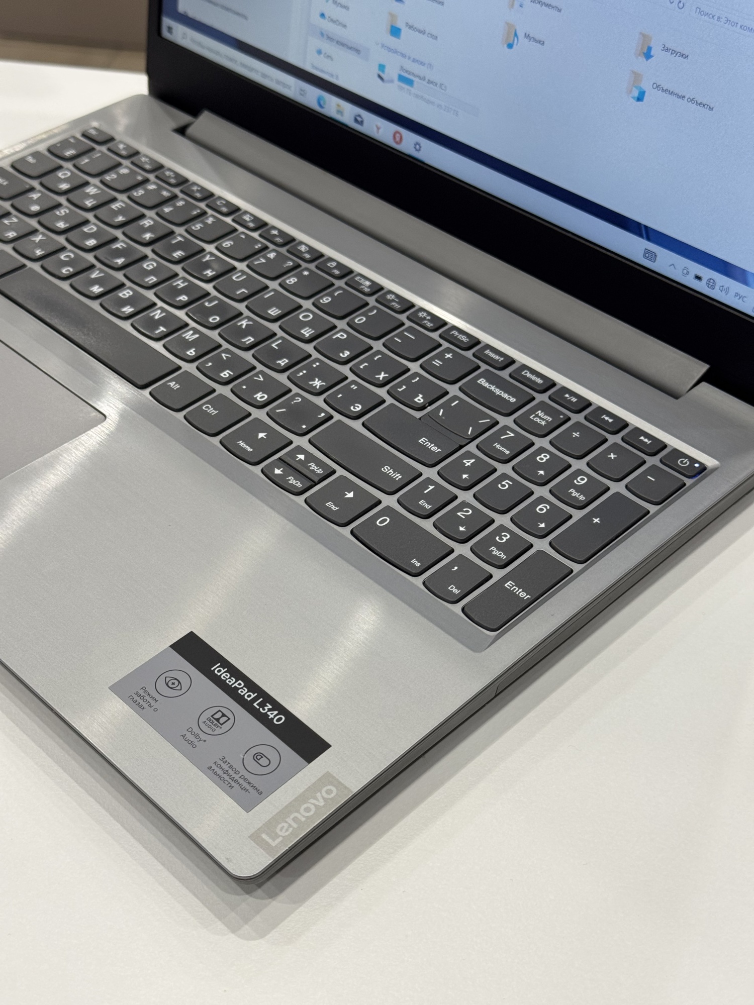 Ноутбук Lenovo IdeaPad L340-15IWL Pentium 5405U 2.3GHz/12Gb DDR4/256Gb SSD/15.6"/серый