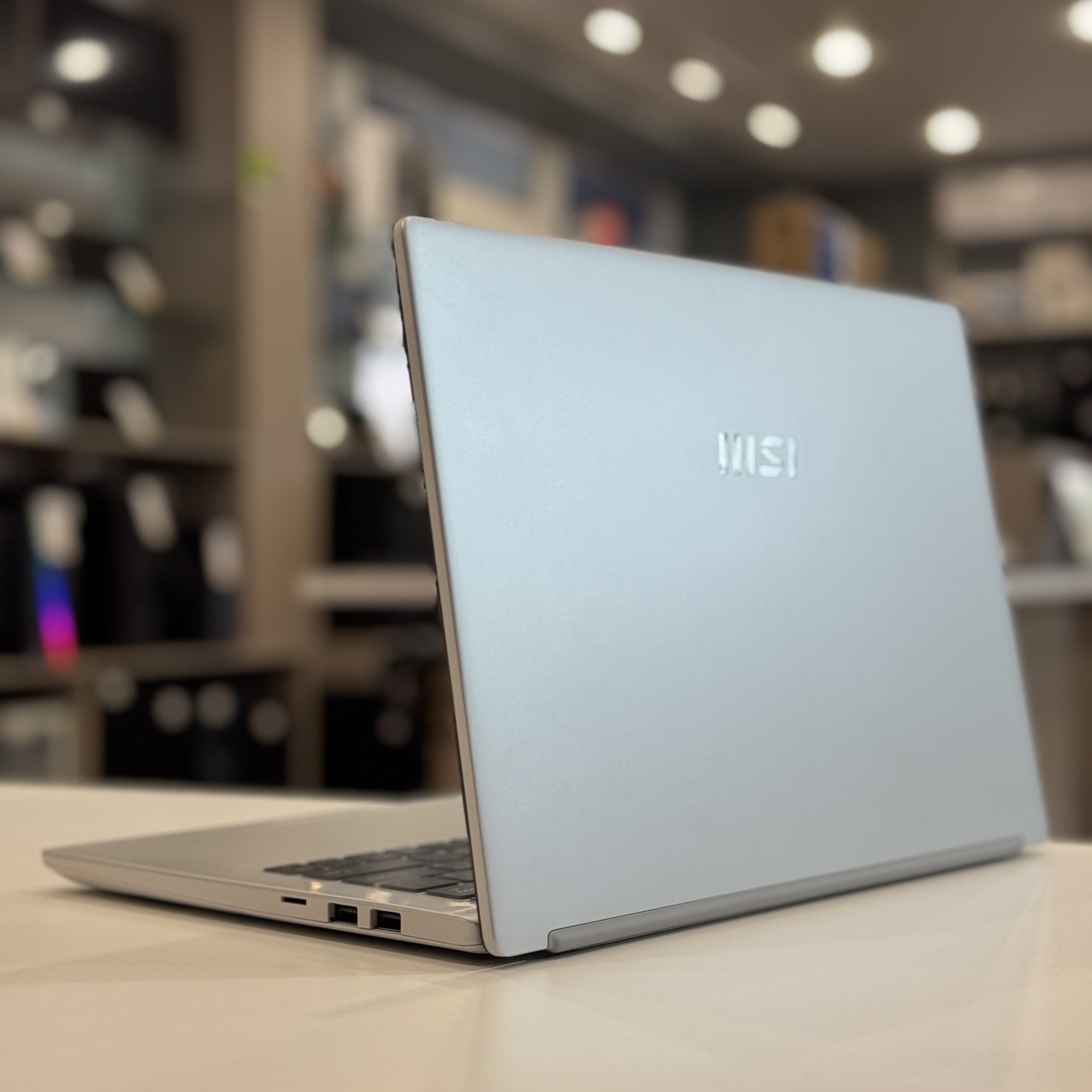 Ноутбук MSI Modern 14 C12MO-688RU i7 1255U/16Gb/SSD512Gb/14"/IPS/FHD/W11Pro/silver