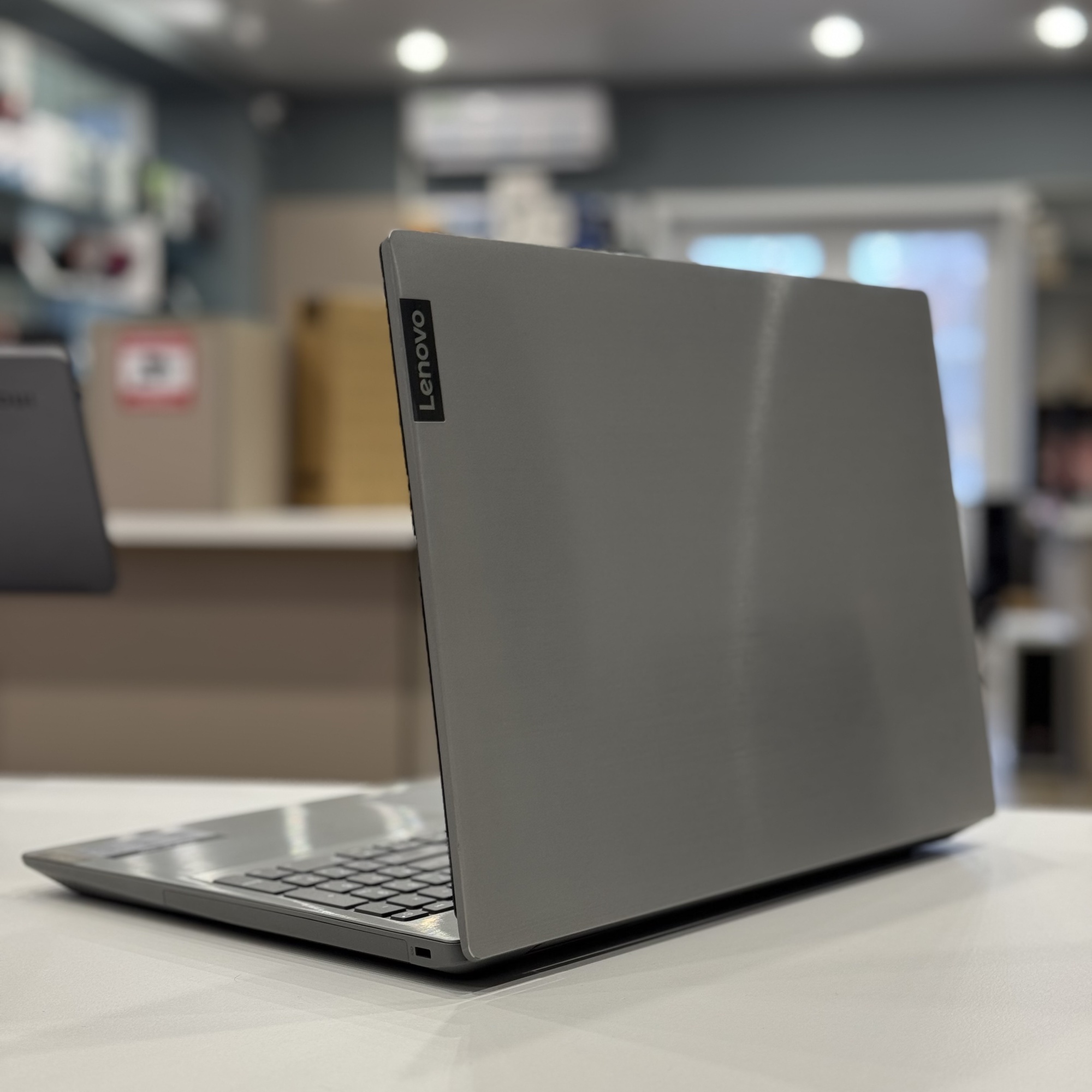 Ноутбук Lenovo IdeaPad L340-15IWL Pentium 5405U 2.3GHz/12Gb DDR4/256Gb SSD/15.6"/серый