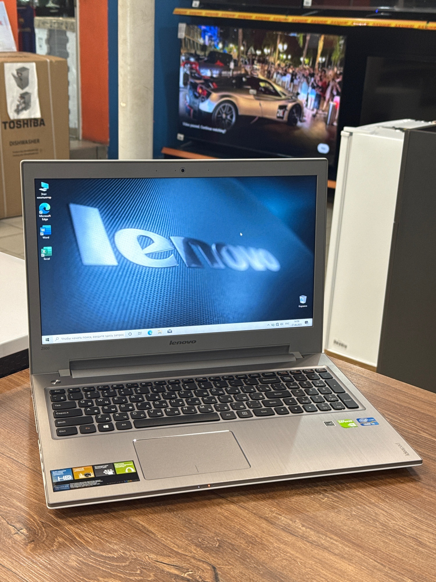 Ноутбук Lenovo Z500 Core i3-3120M 2.5GHzX2/6Gb DDR3/GT740M 2Gb/120Gb SSD/15.6"