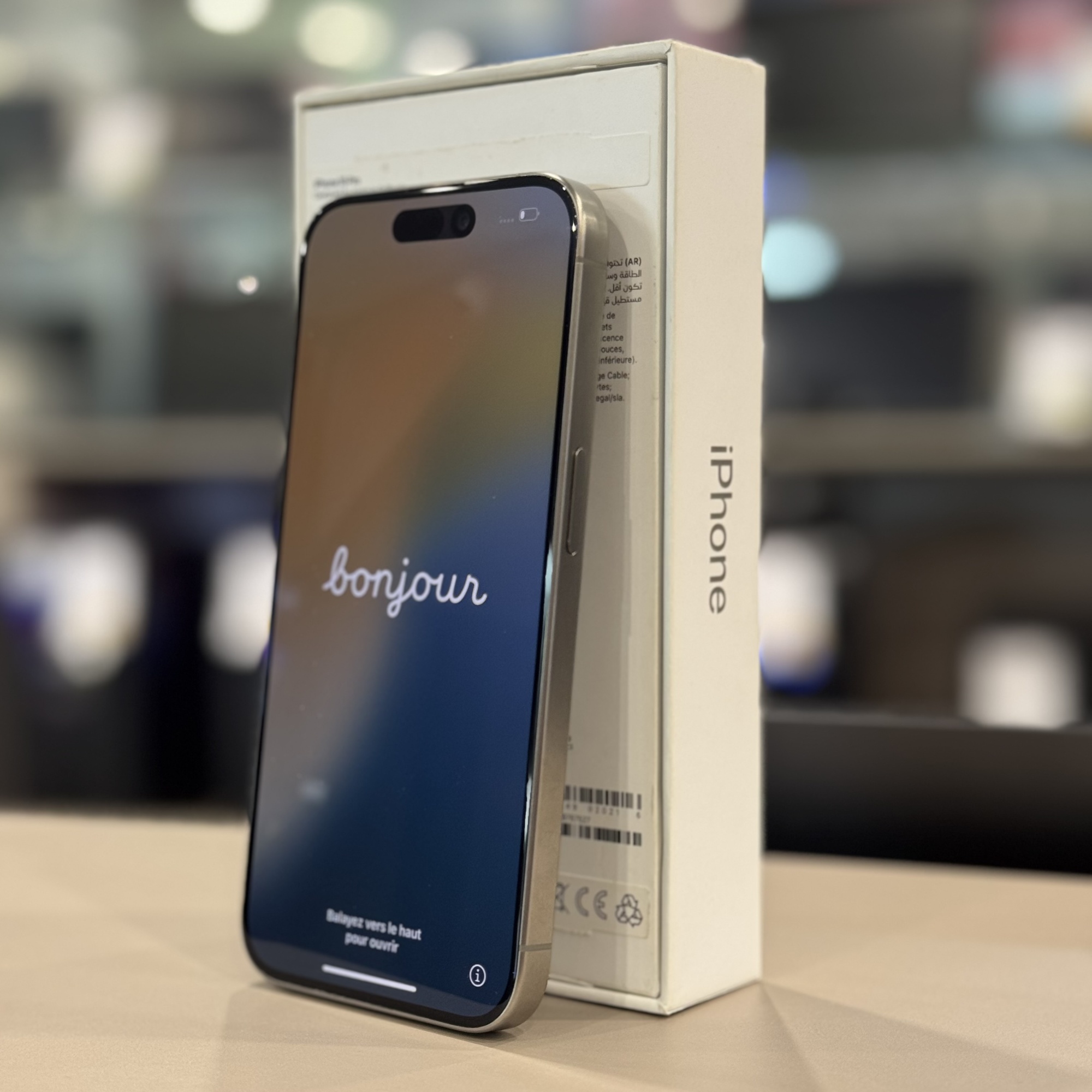 Apple iPhone 15 Pro 512Gb Natural Titanium