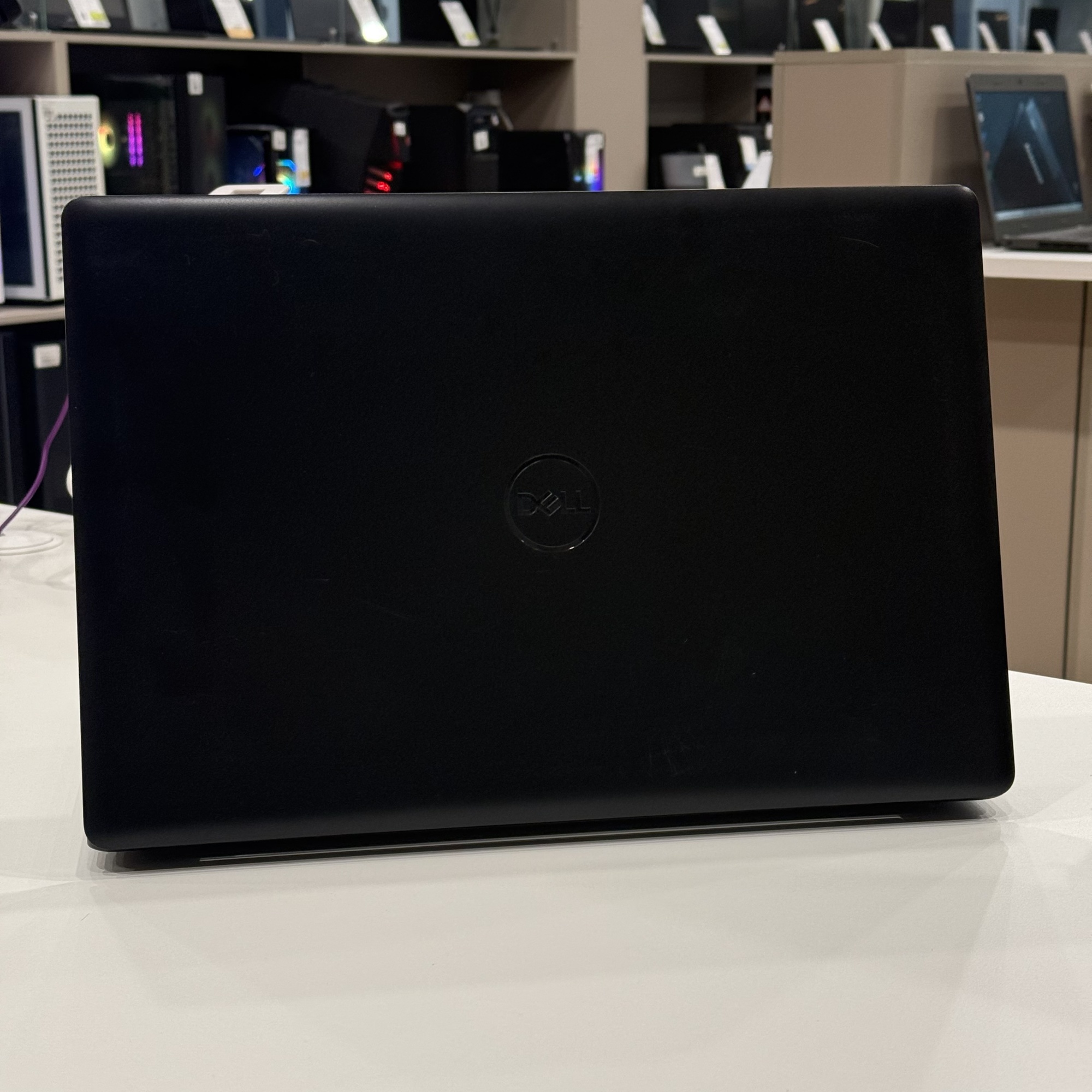 Ноутбук DELL Inspirion 15 P75F Intel Core i5-8250U 1.6GHzX2/8Gb DDR4/Radeon 530M 4Gb/512Gb SSD/15.6"