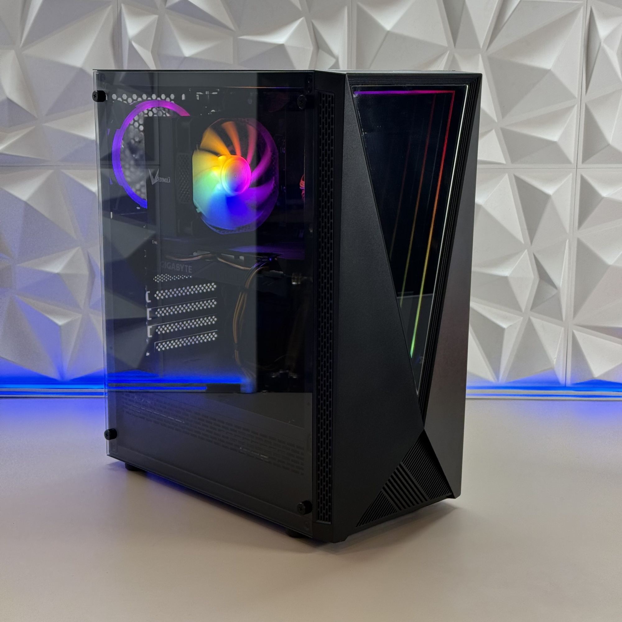 Системный блок Intel Core i5-9400 2.9GHz/16Gb DDR4/RTX2060 6Gb/240Gb SSD+1Tb HDD/750W