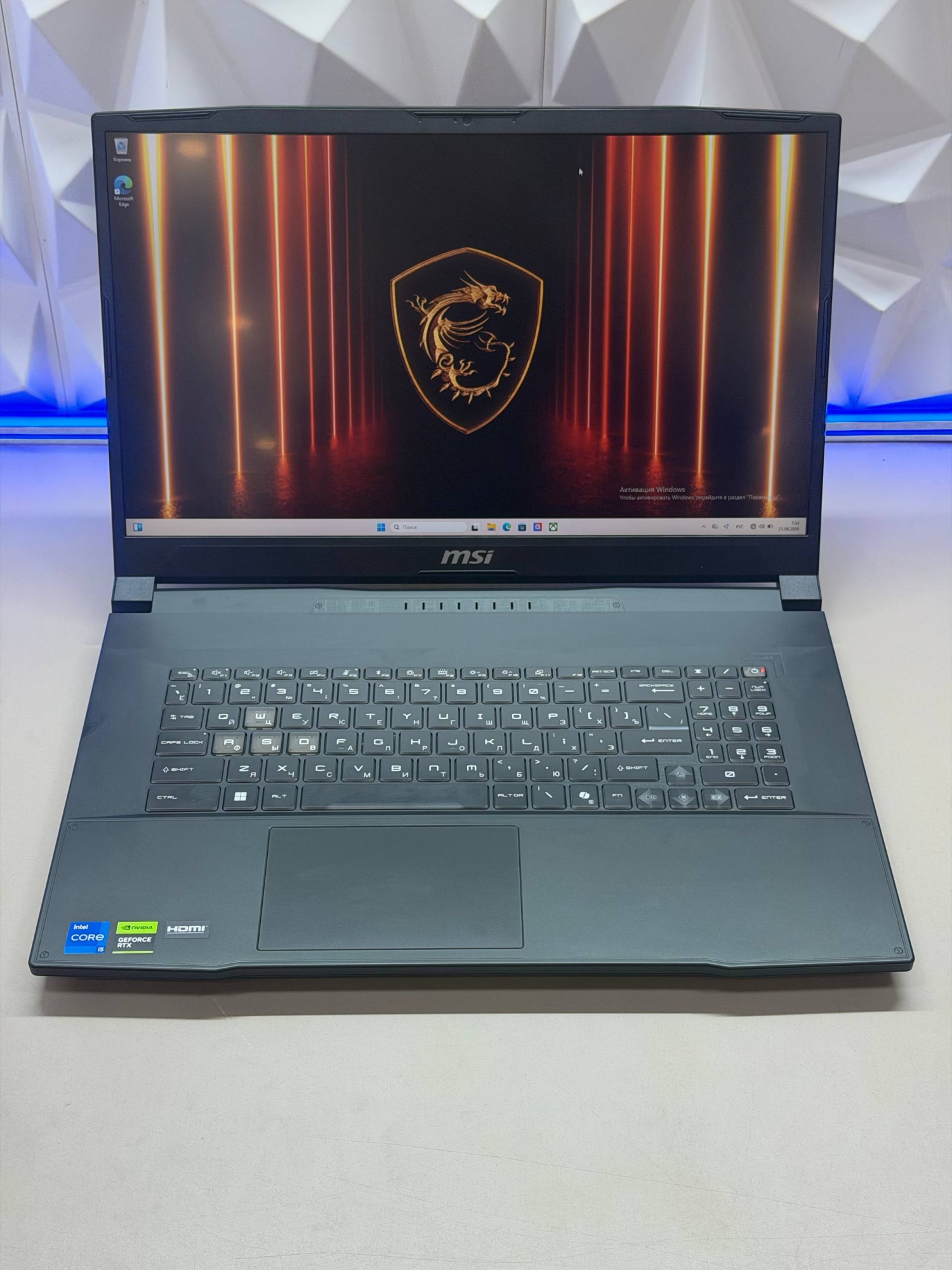 Ноутбук MSI Katana 17 HX B14WFK-275XRU i5-14450HX/32Gb DDR5/RTX 5060 8Gb/1Tb SSD/17.3(144Hz)