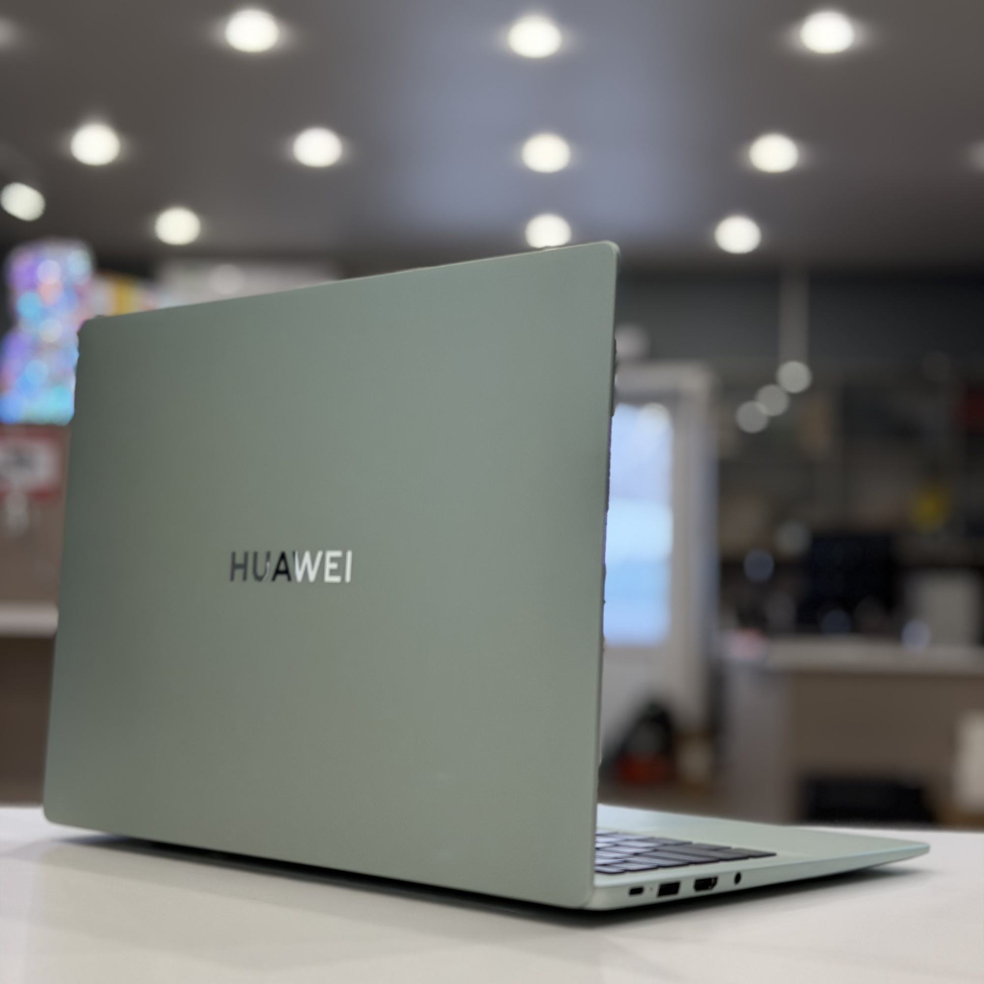 Ноутбук Huawei MateBook FlemingH Ul7 155H/16Gb/SSD1Tb/14"/OLED/Touch/2K/noOS/green