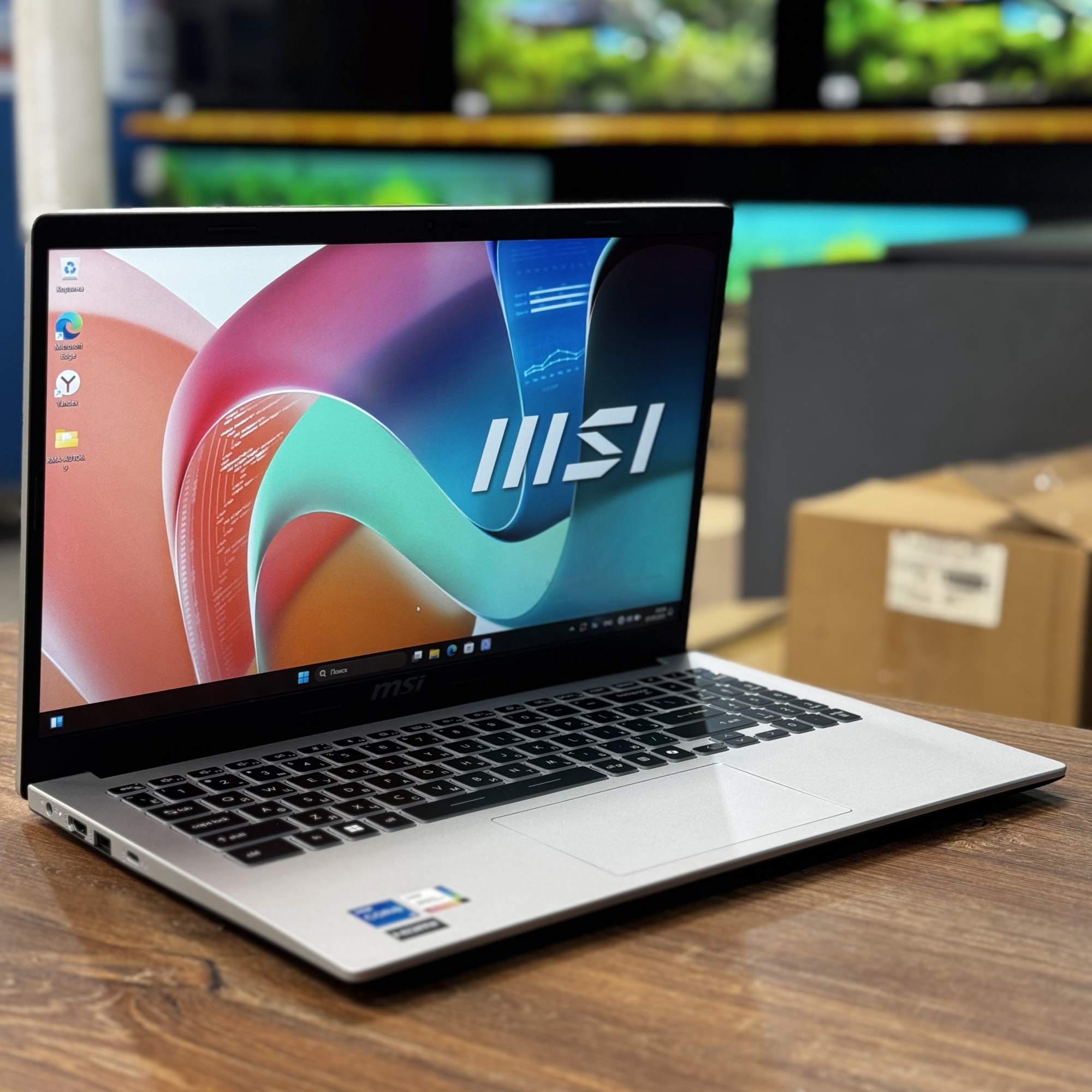 Ноутбук MSI Modern 15 F13MG-087XRU