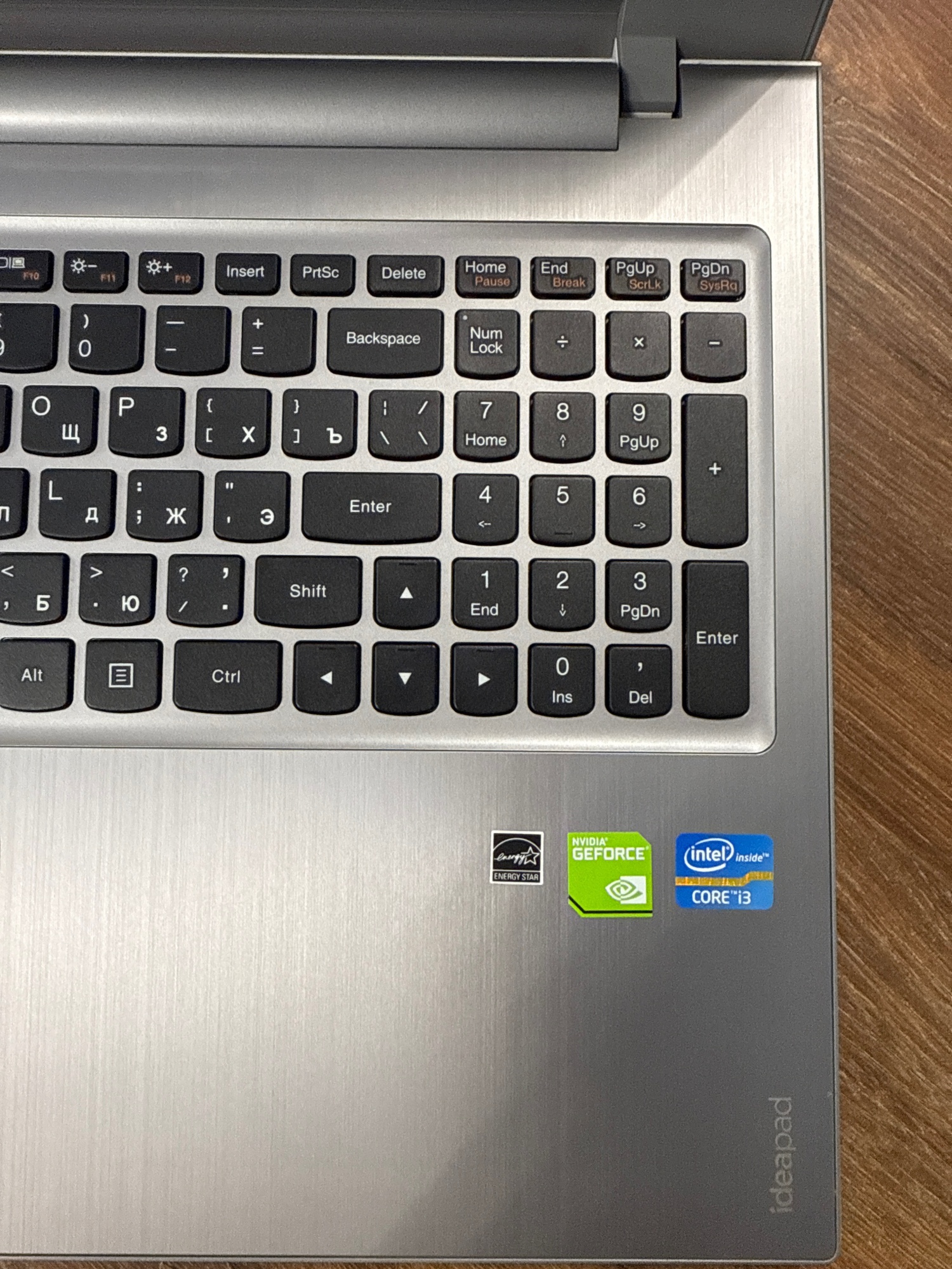 Ноутбук Lenovo Z500 Core i3-3120M 2.5GHzX2/6Gb DDR3/GT740M 2Gb/120Gb SSD/15.6"