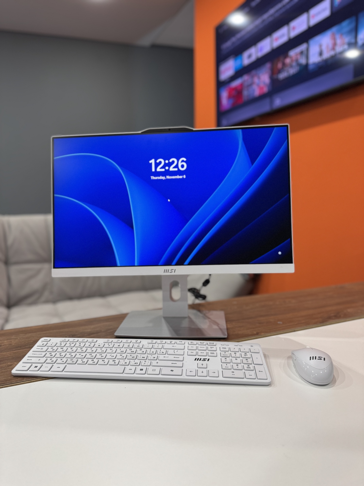 Моноблок MSI PRO AP272P 14M-650XRU