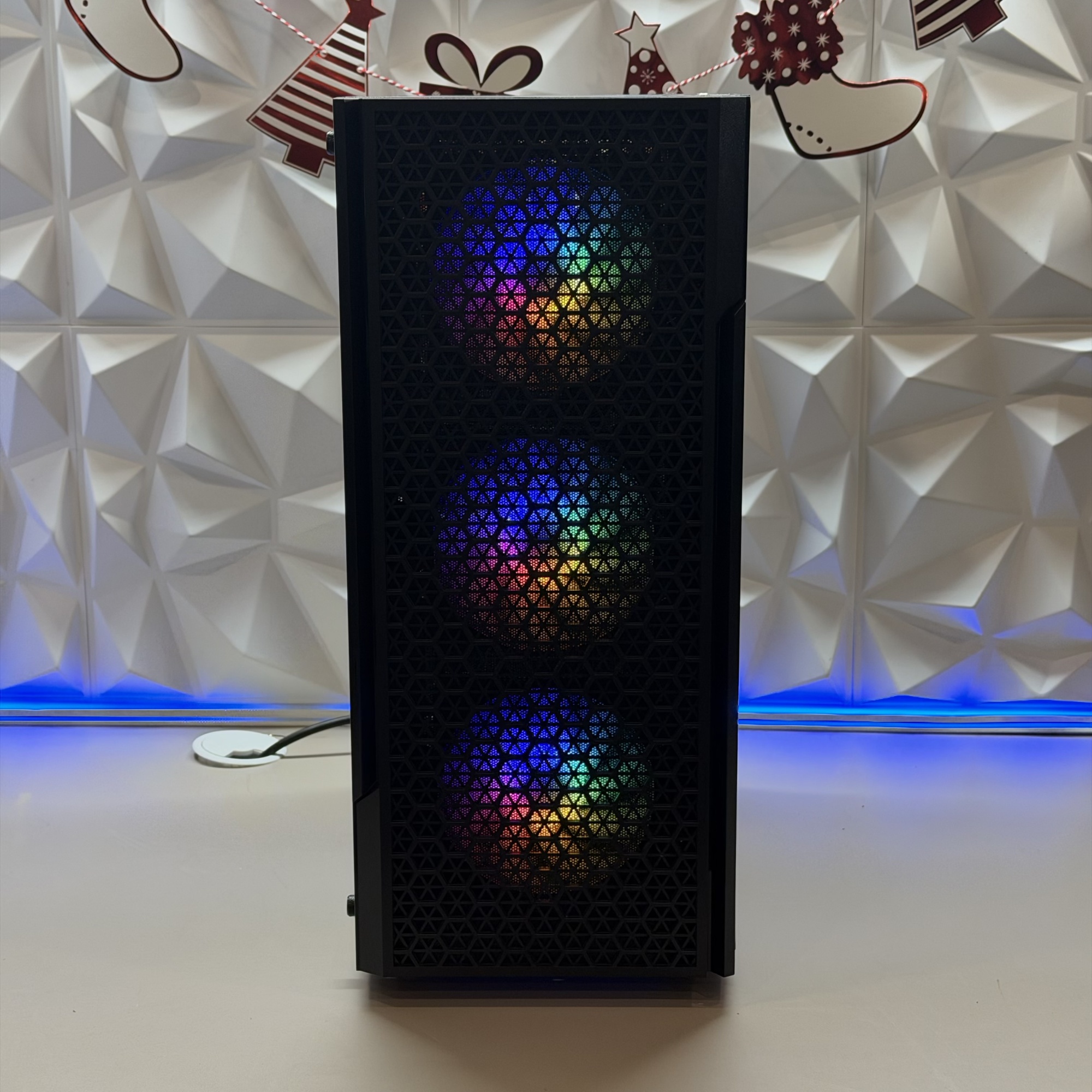 Системный блок Intel Xeon E5-2640/16Gb DDR4/RX580 8Gb/1Tb SSD/600W