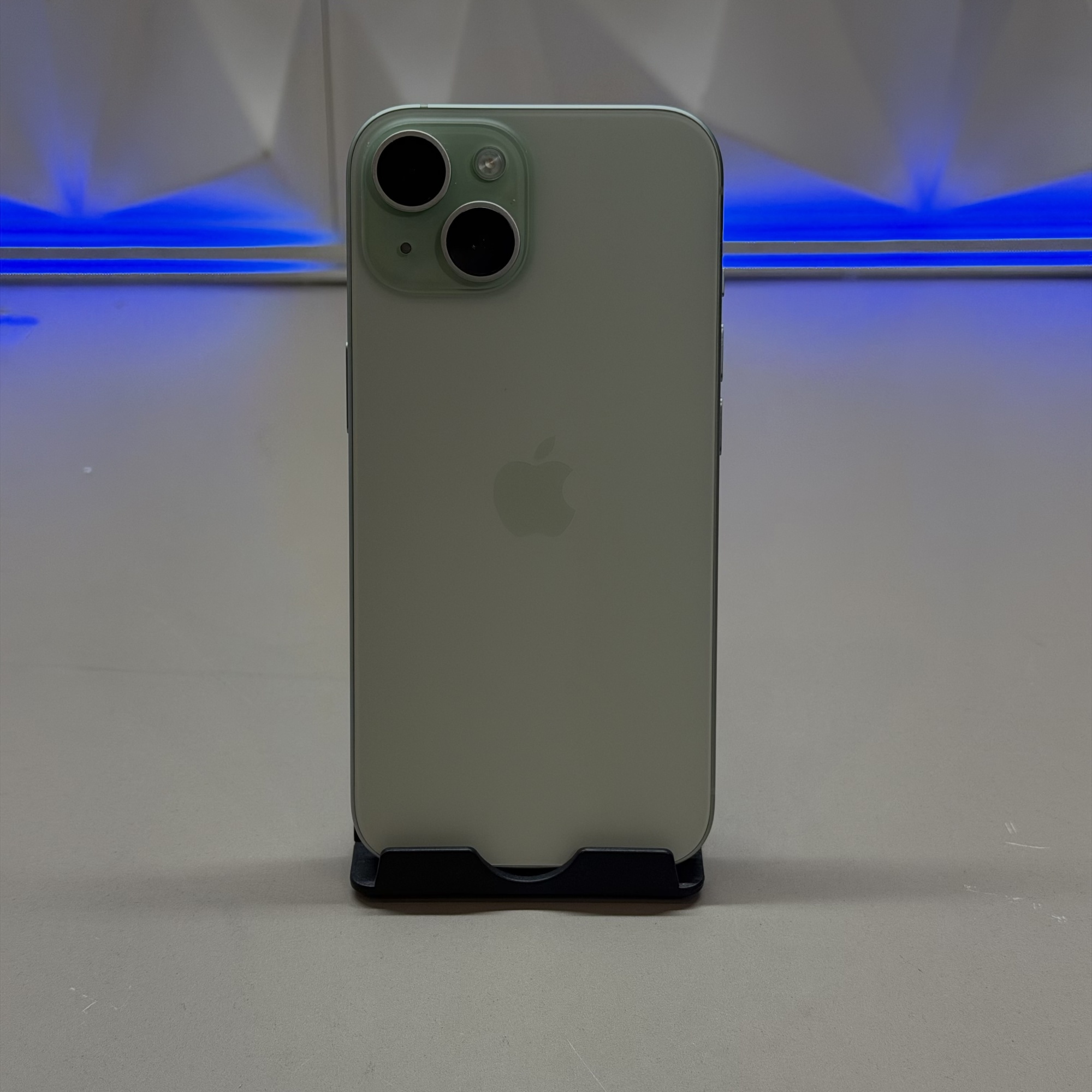 Apple iPhone 15 128Gb Green 89%