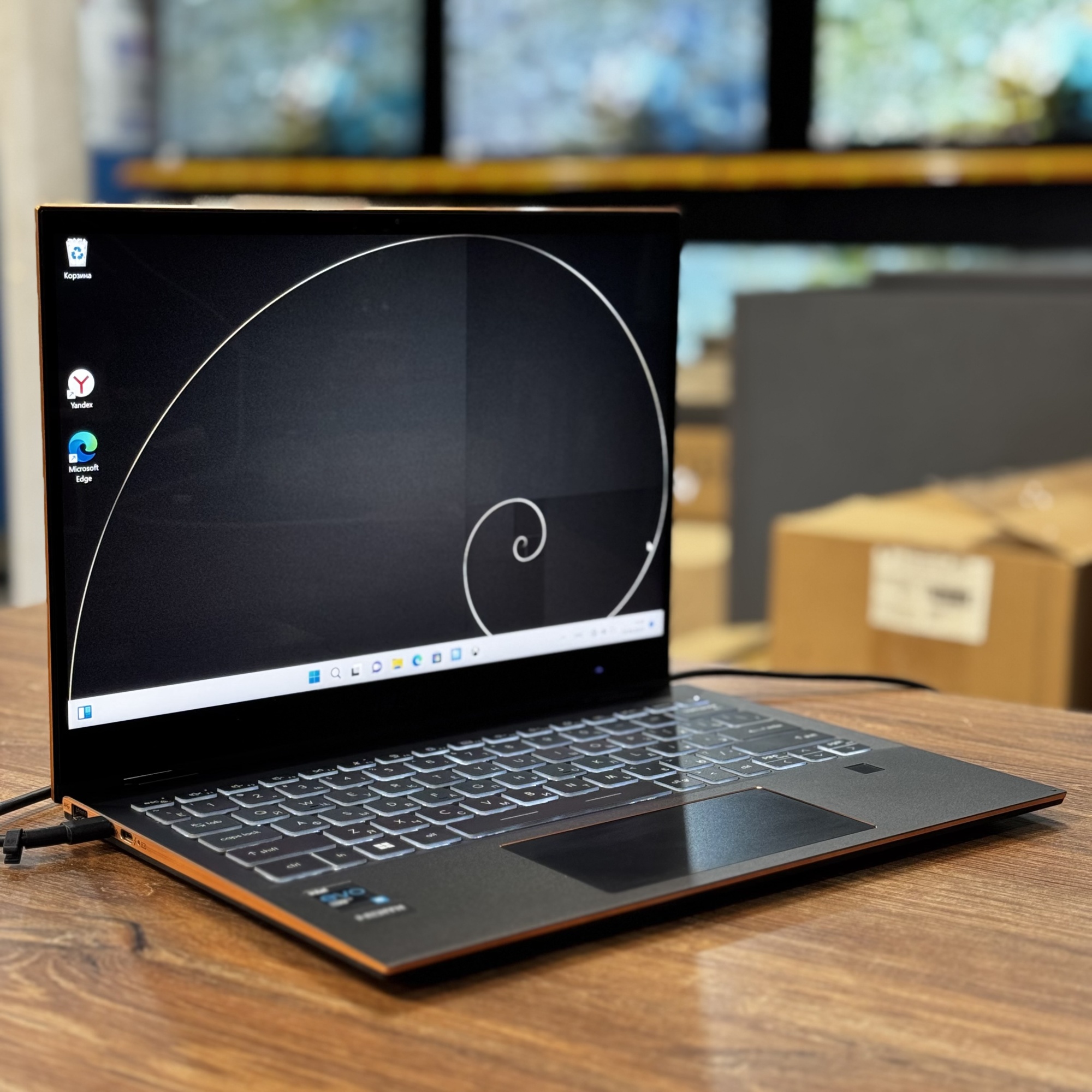 Ноутбук MSI Summit E13 FlipEvo A13MT-216RU NO Touch