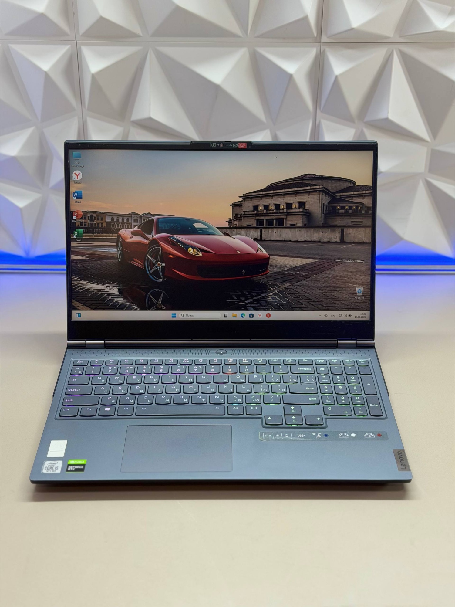 Ноутбук Lenovo Legion 7 15IMH05 i5-10300H/16Gb DDR4/GTX1660Ti 6Gb/512Gb SSD/15.6"