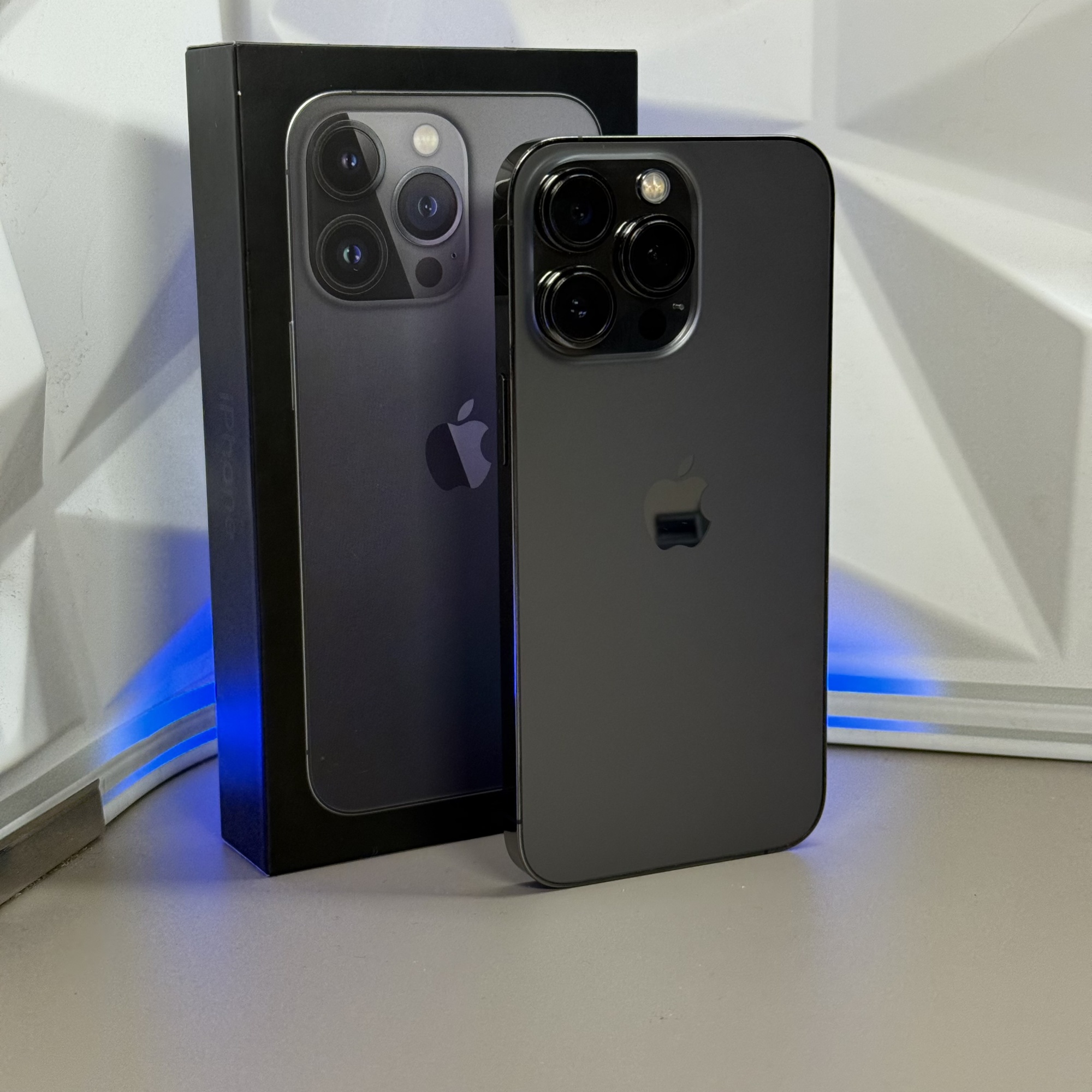 Apple iPhone 13 Pro 128Gb черный