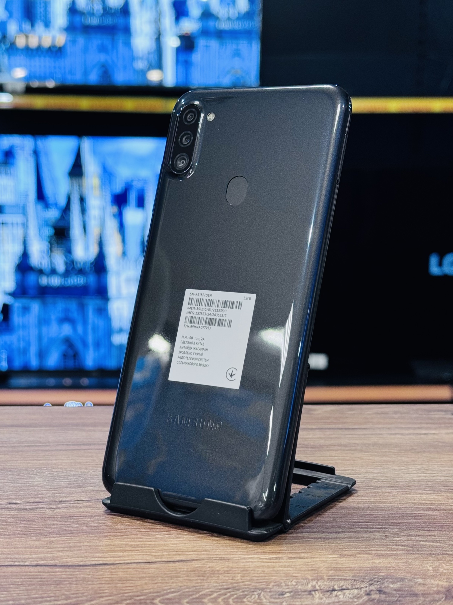 Samsung Galaxy A11 32Gb Galaxy SM-A115FZKNSER, черный