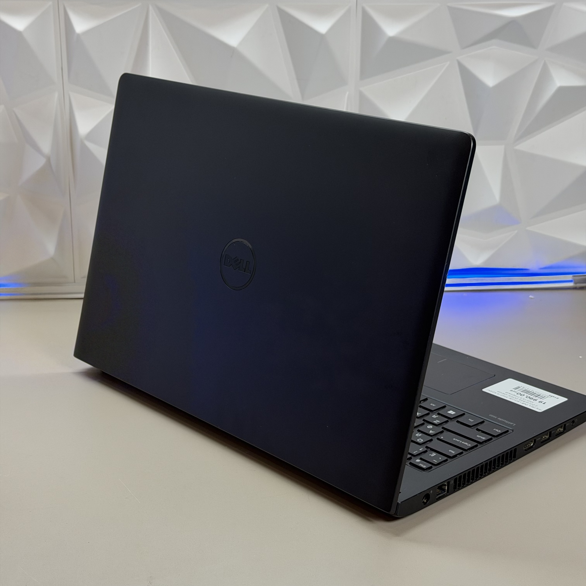 Ноутбук Dell Latitude 3560 i5-5200U 2.2GHz/8Gb DDR3L/240Gb SSD/15.6"/черный