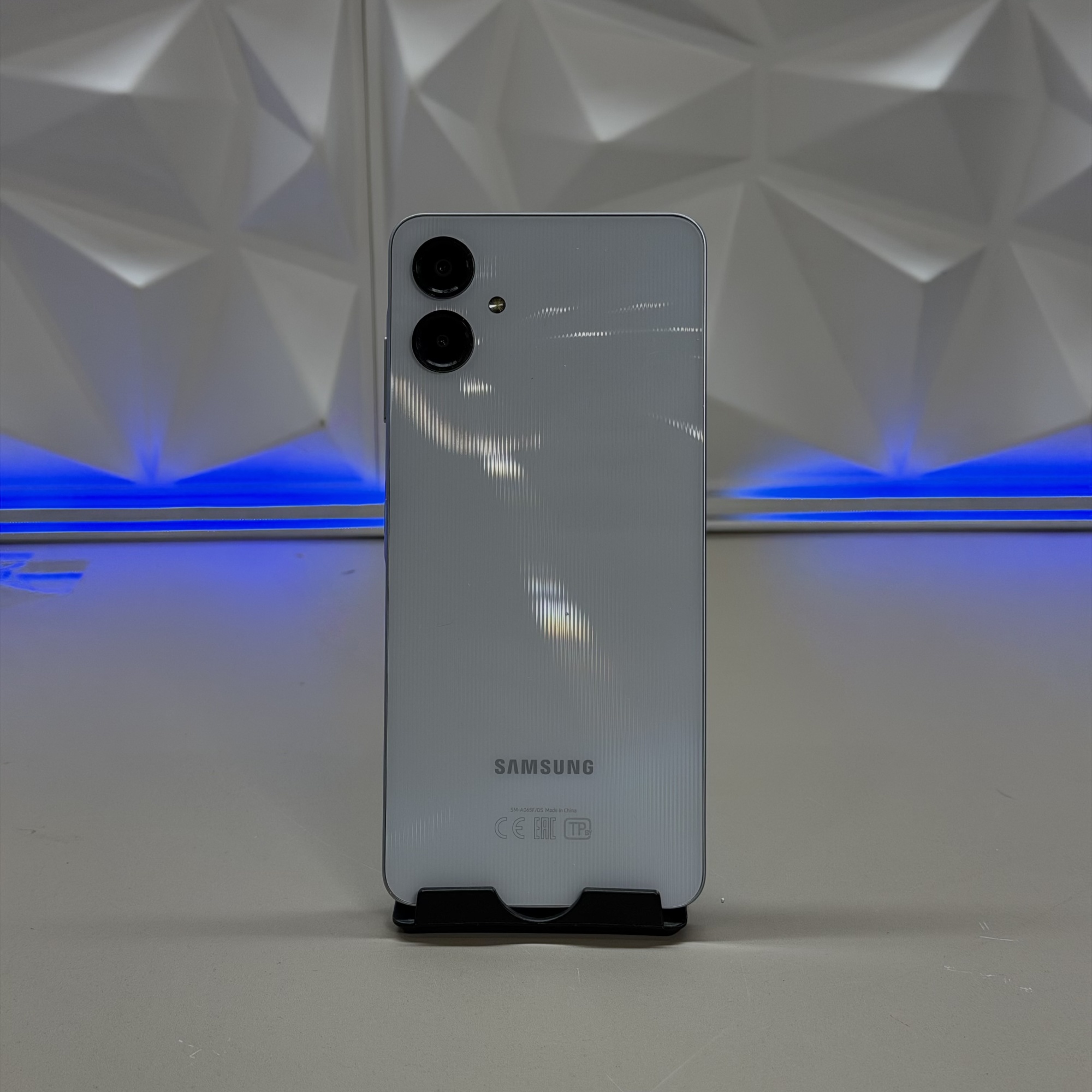 Samsung A06 4/128Gb Light Blue