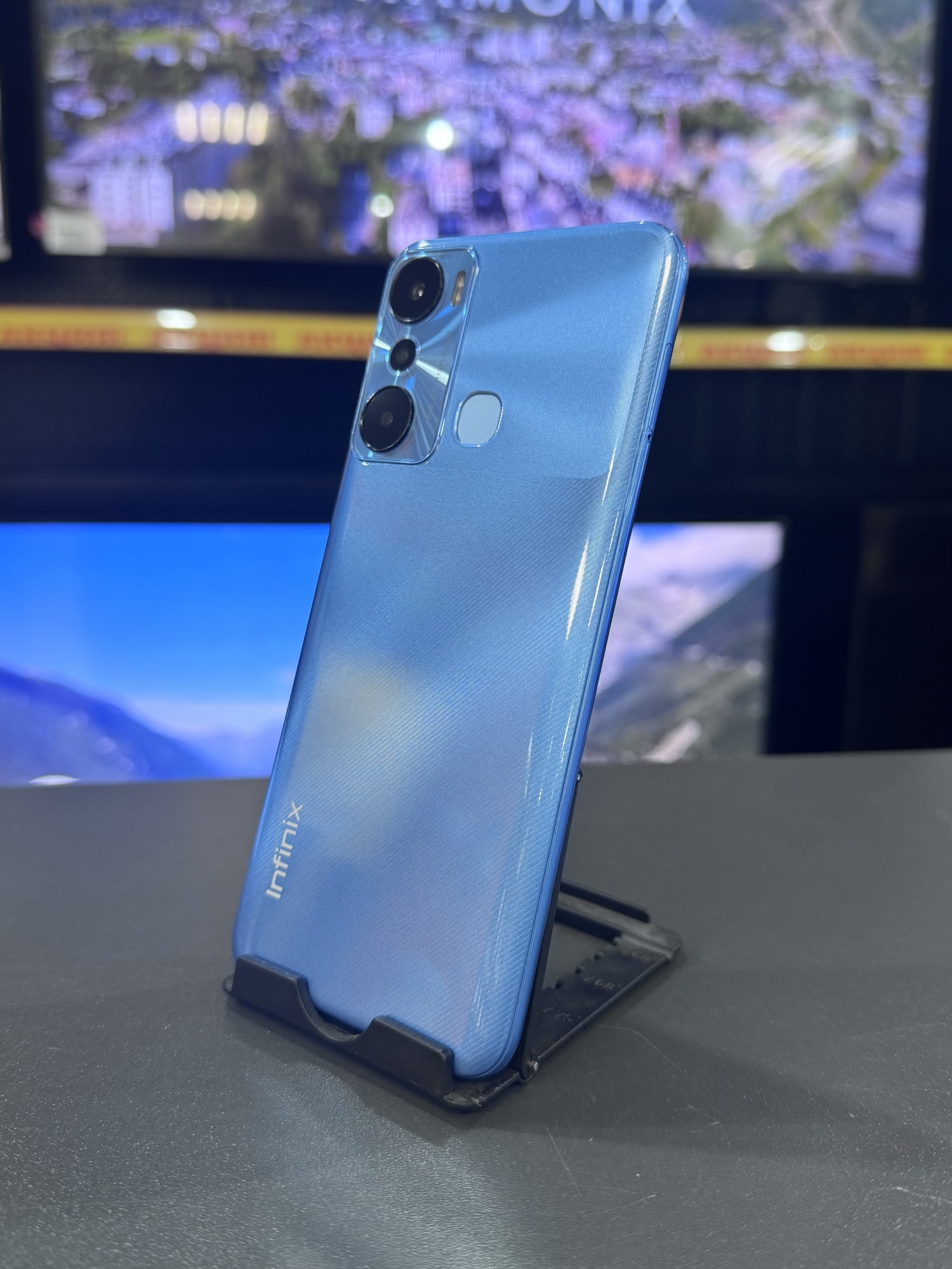 Infinix Hot 20i 4/128Gb синий